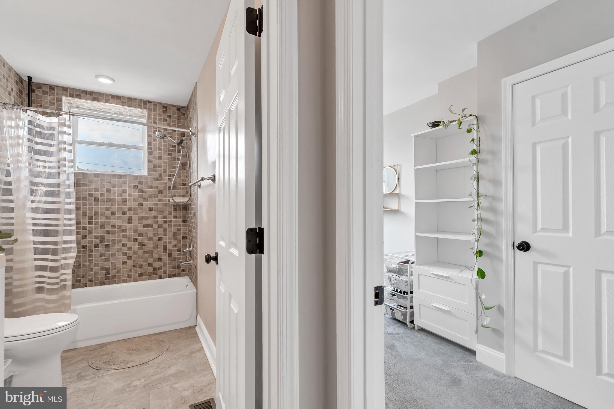 HARWOOD - Residential