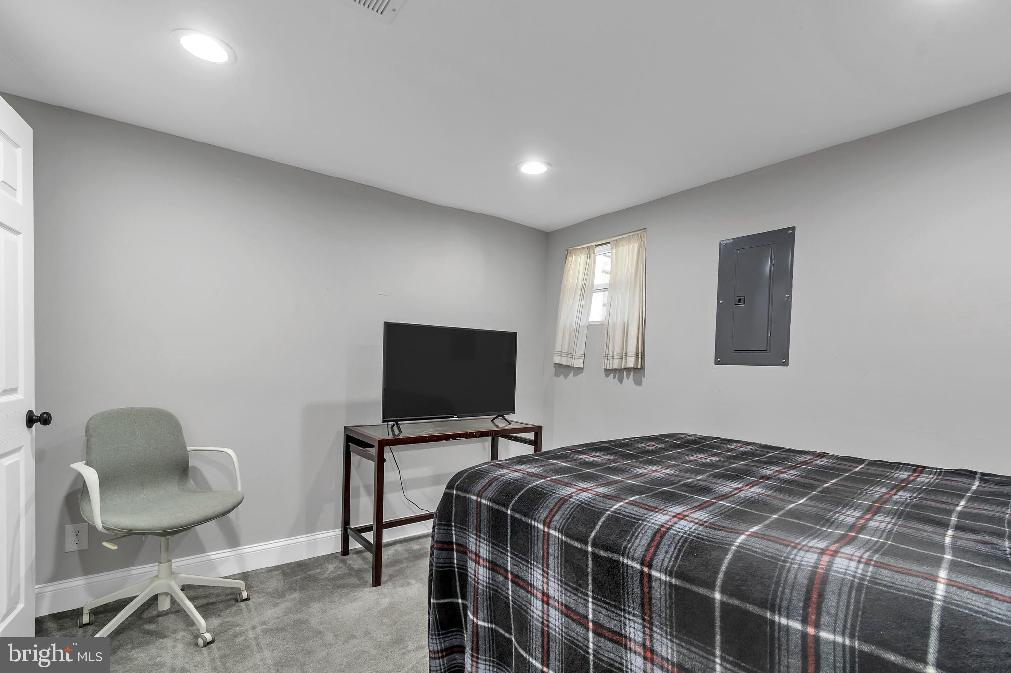 HARWOOD - Residential