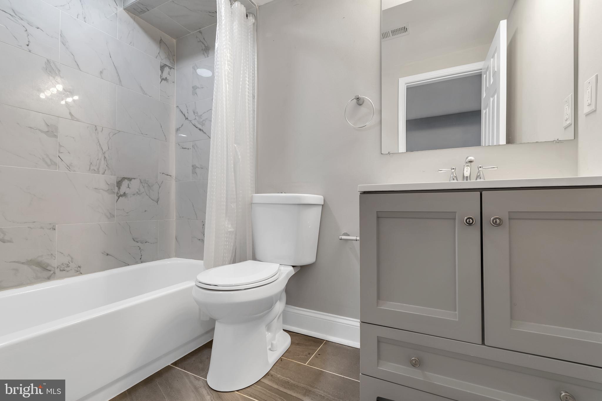 HARWOOD - Residential