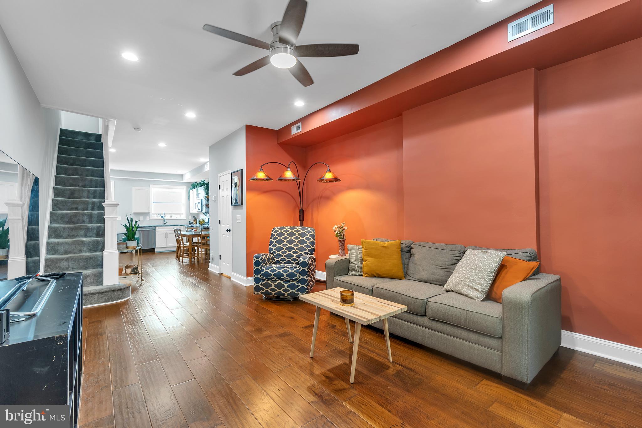 HARWOOD - Residential