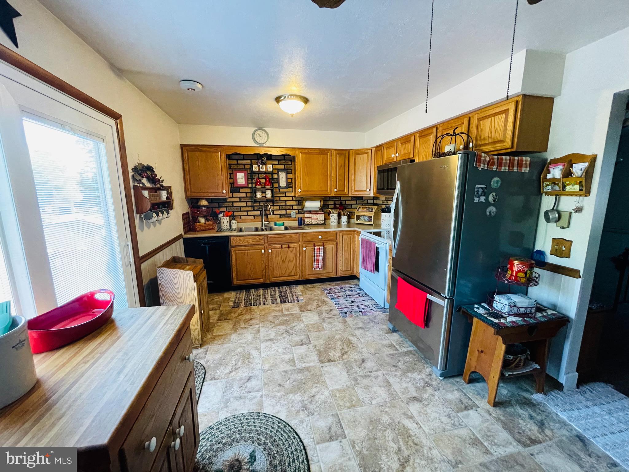 SPRING GROVE BORO - Residential