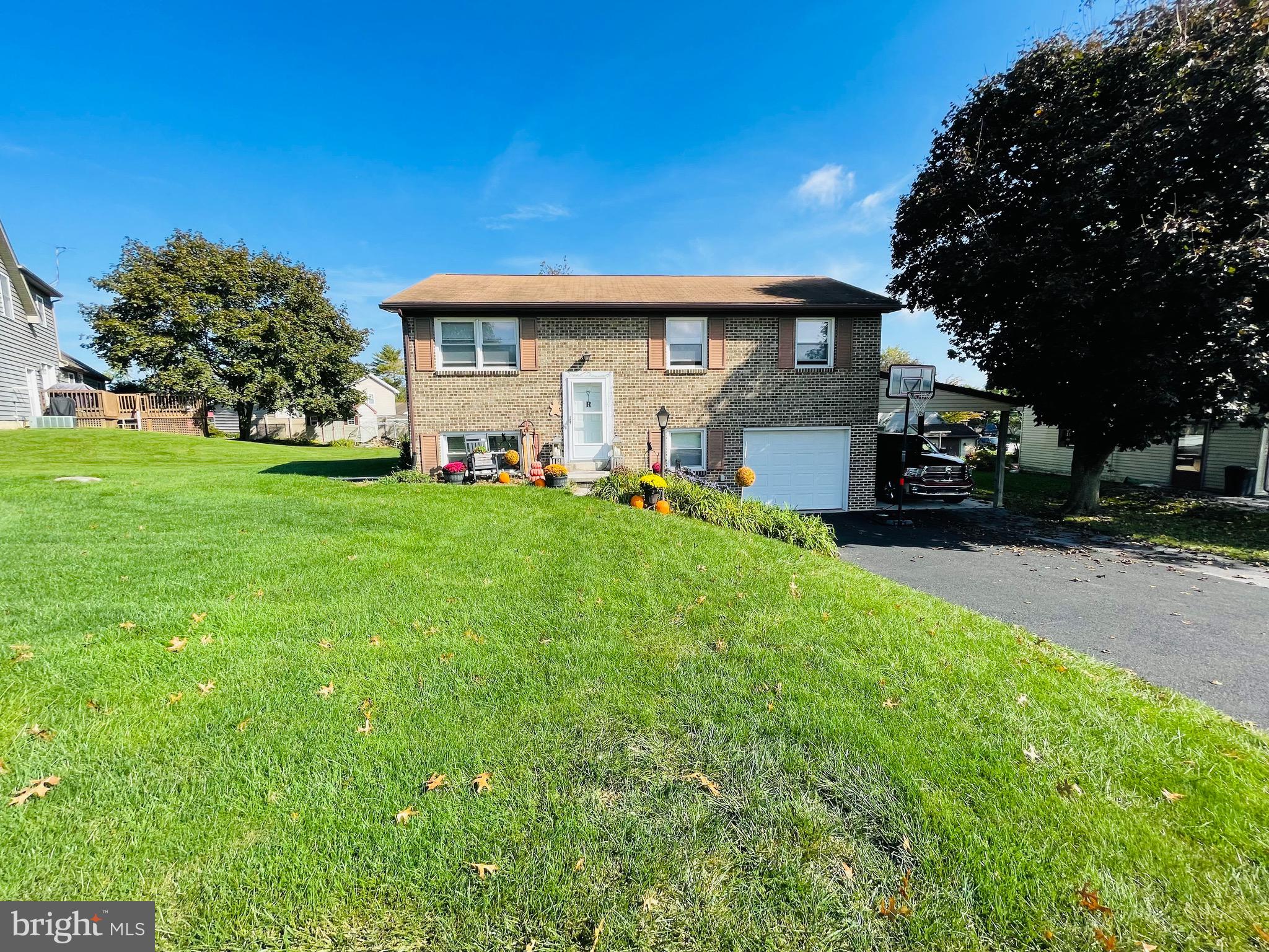 SPRING GROVE BORO - Residential