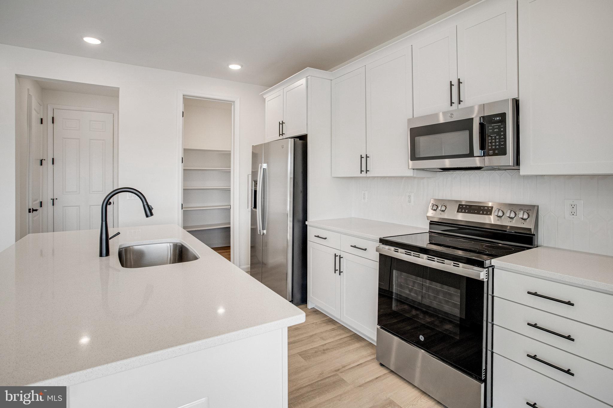 SEASONS AT ROUND MILL MEADOWS - Residential