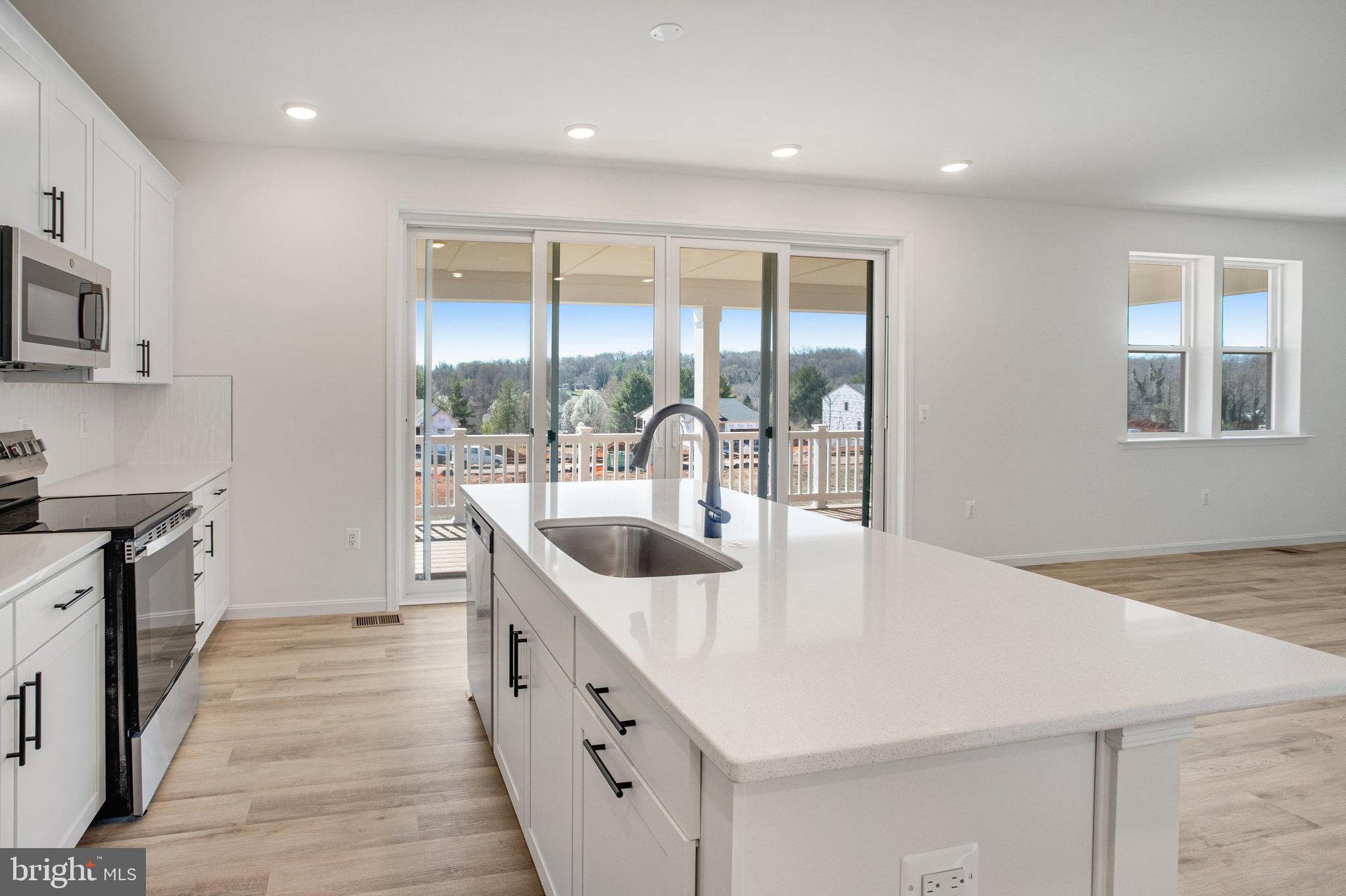 SEASONS AT ROUND MILL MEADOWS - Residential