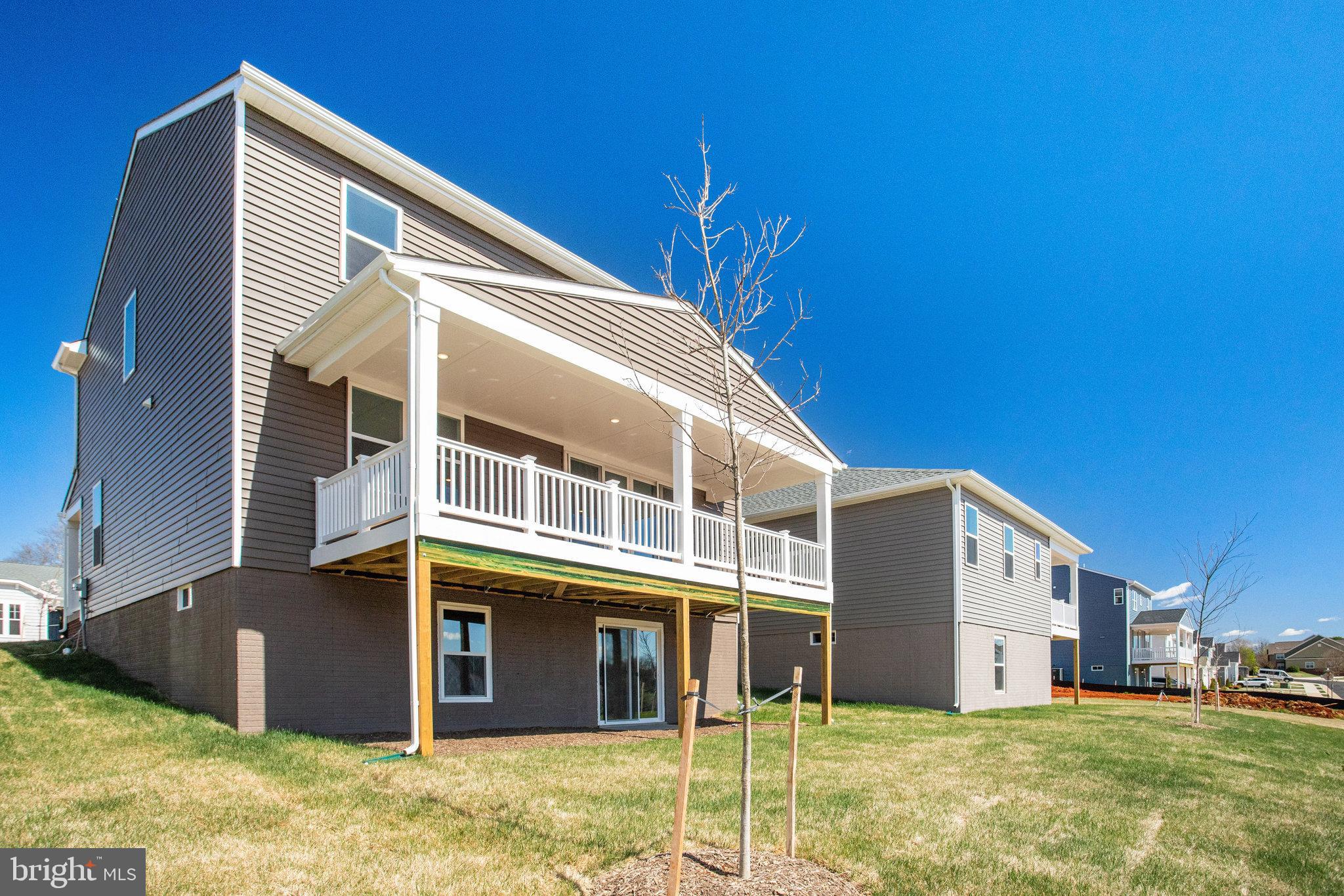 SEASONS AT ROUND MILL MEADOWS - Residential