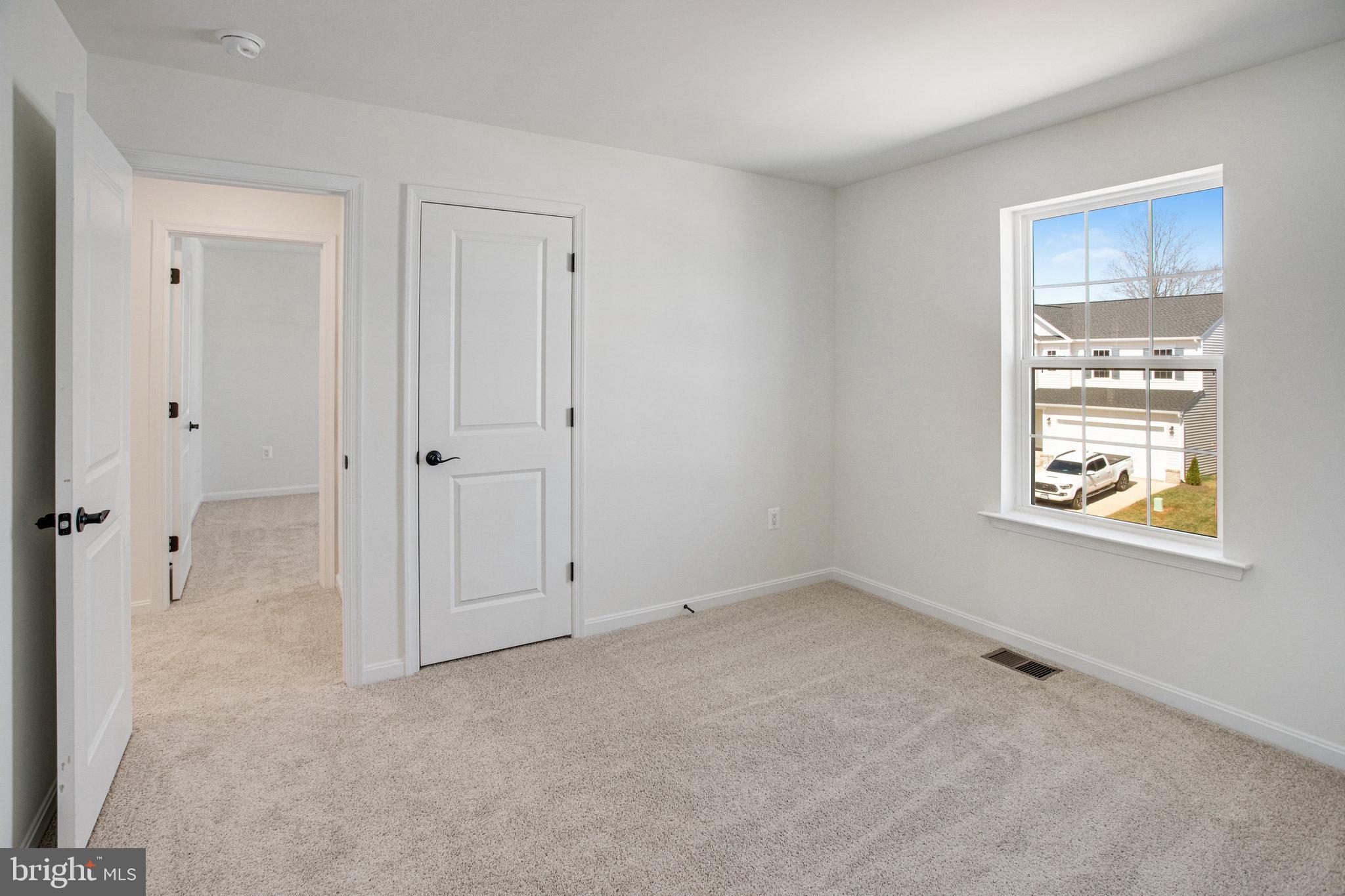 SEASONS AT ROUND MILL MEADOWS - Residential