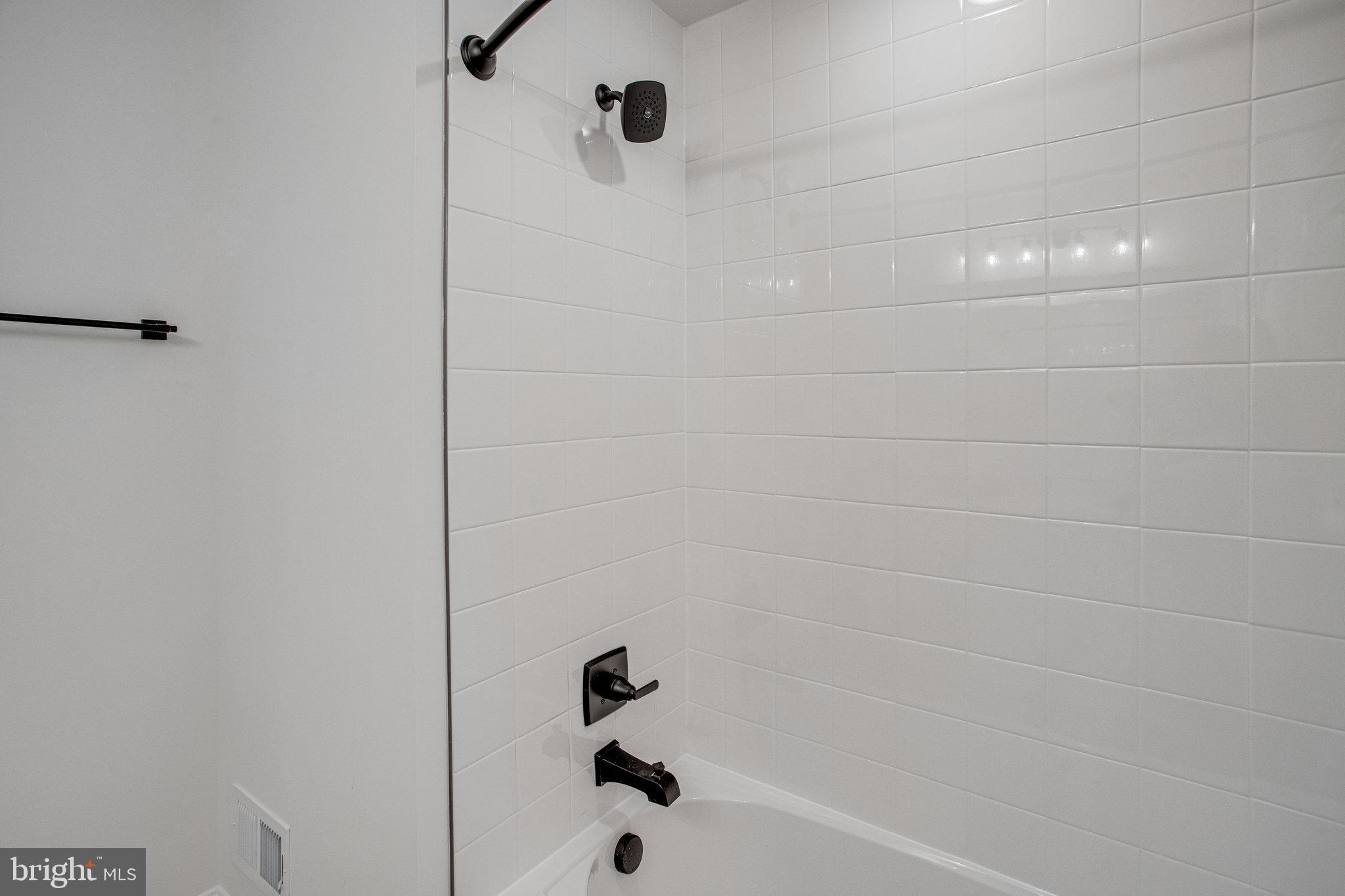 SEASONS AT ROUND MILL MEADOWS - Residential