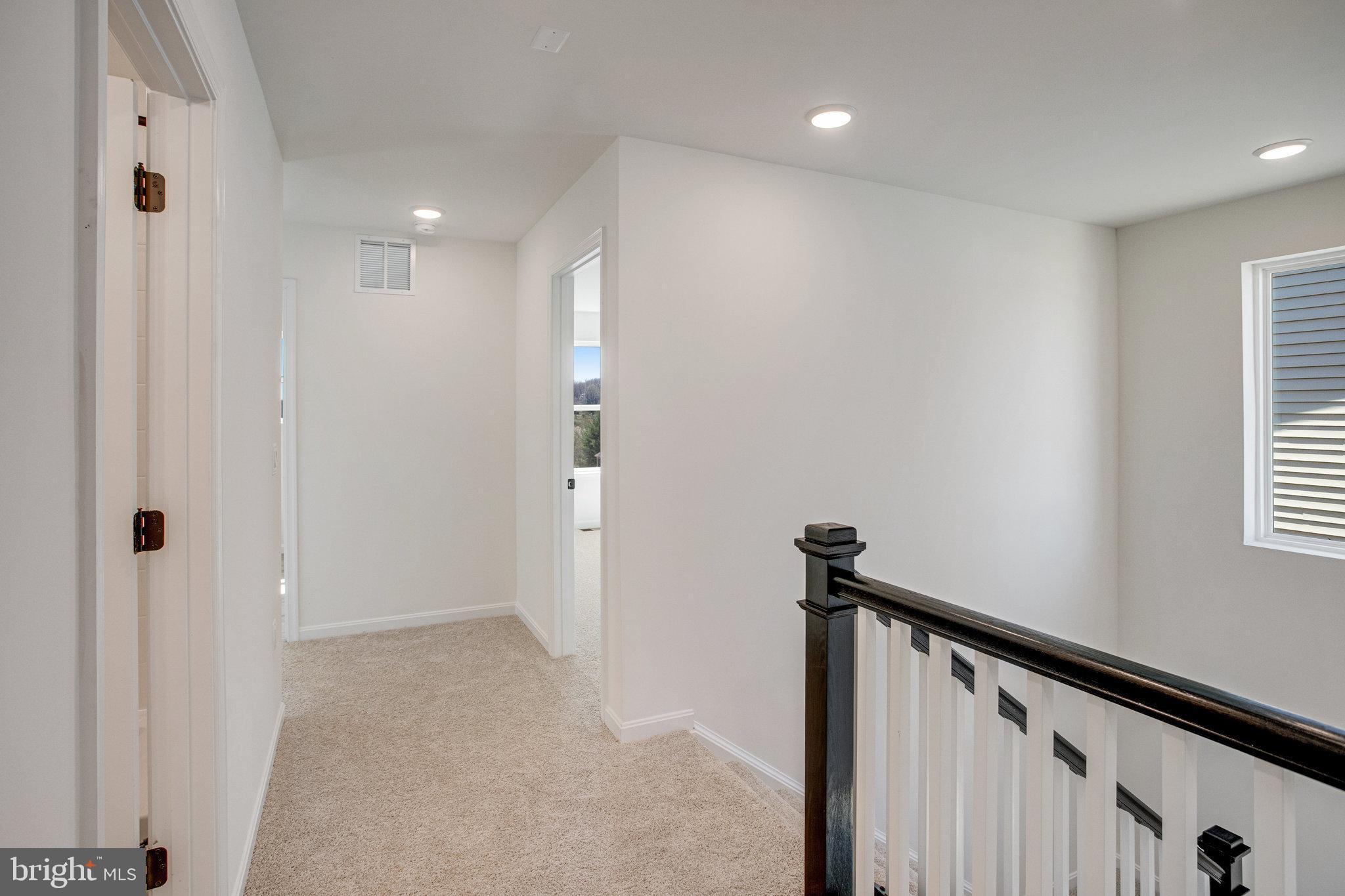 SEASONS AT ROUND MILL MEADOWS - Residential