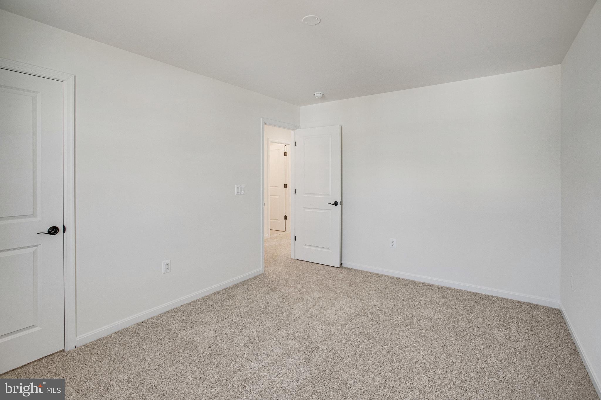 SEASONS AT ROUND MILL MEADOWS - Residential