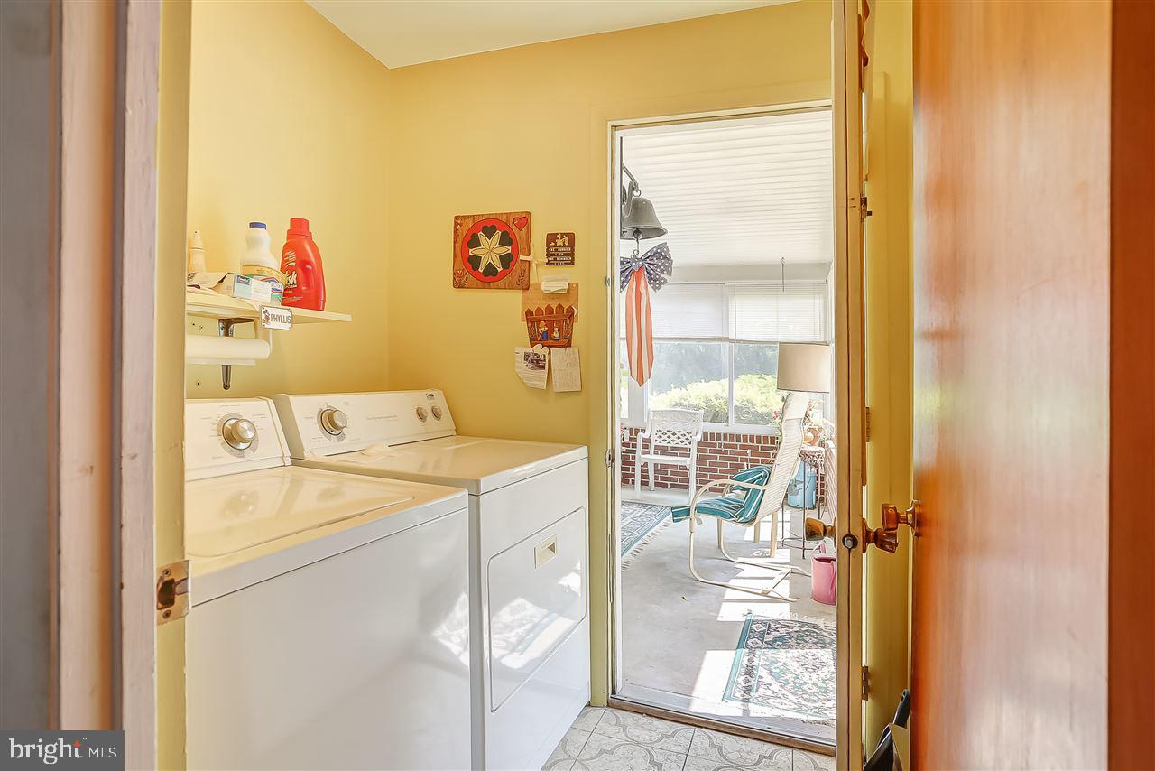 INDIAN CREEK - Residential