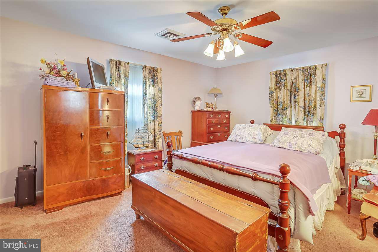 INDIAN CREEK - Residential