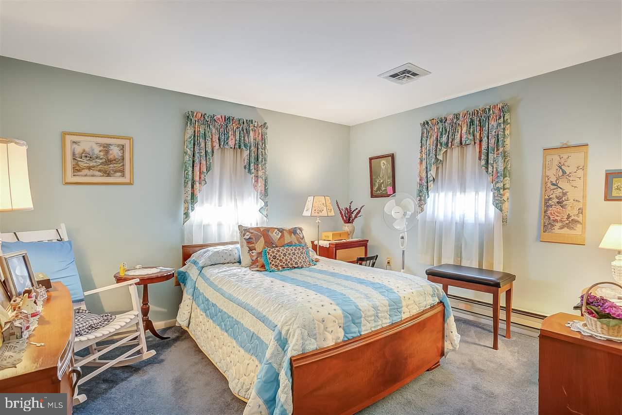 INDIAN CREEK - Residential