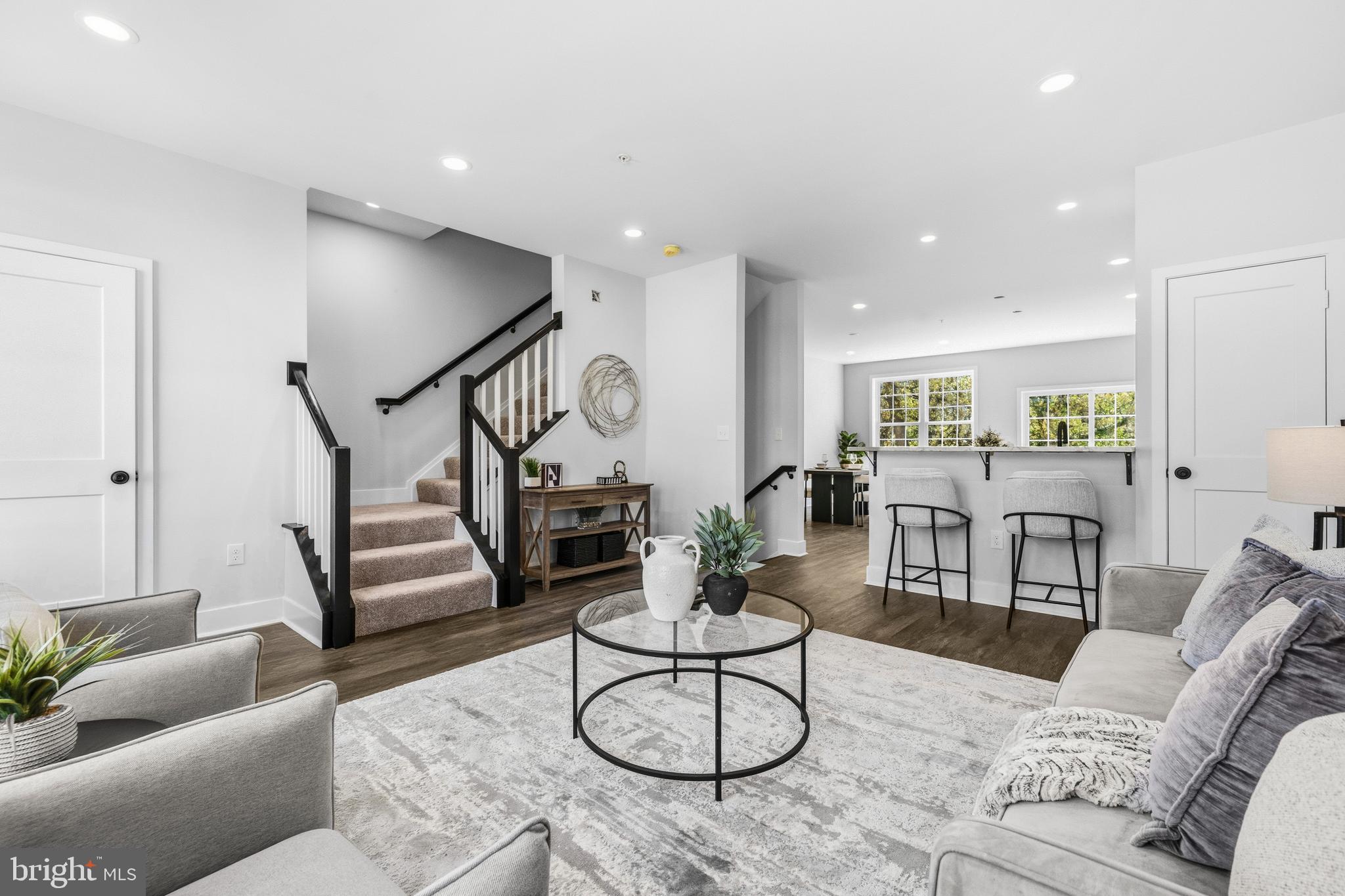 4929 DEVITT PLACE