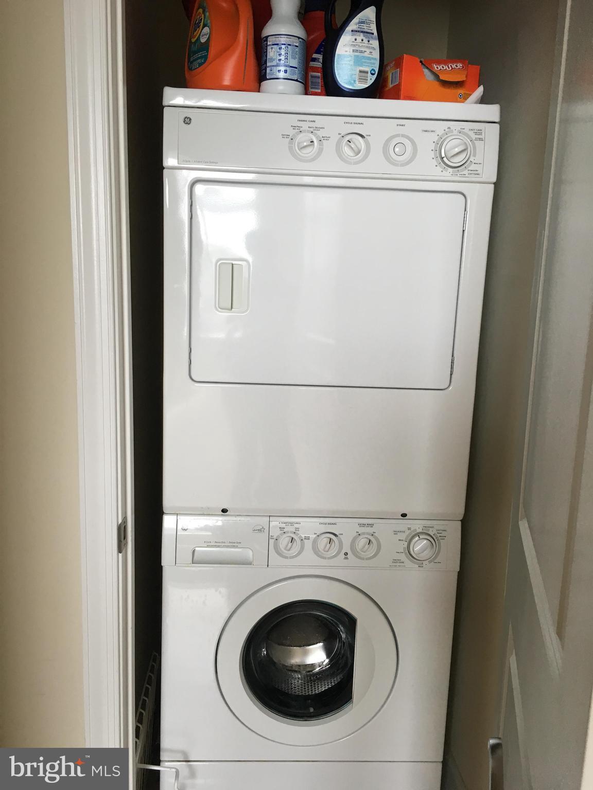 ECLIPSE ON CENTER PARK - Residential Lease