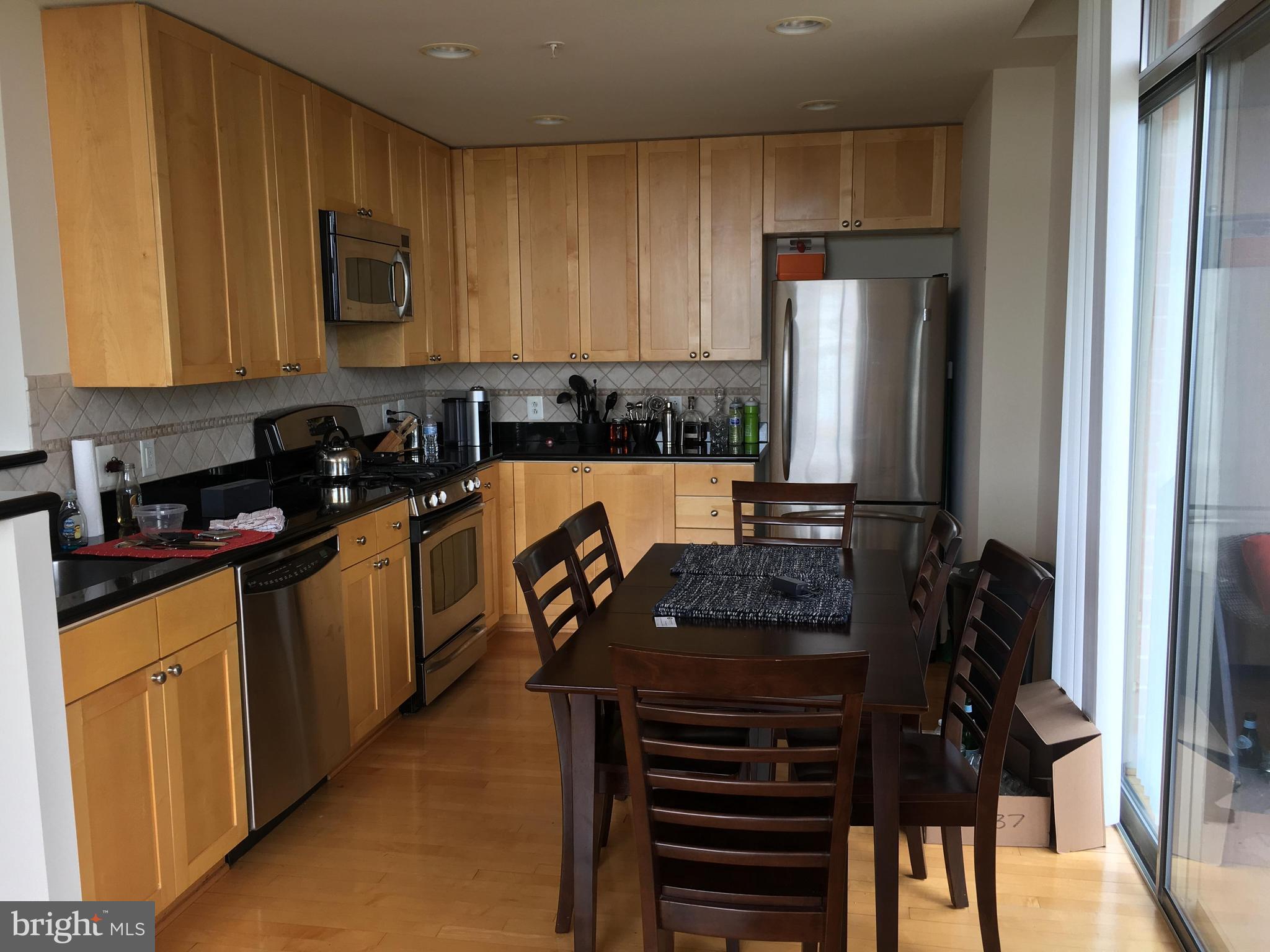 ECLIPSE ON CENTER PARK - Residential Lease