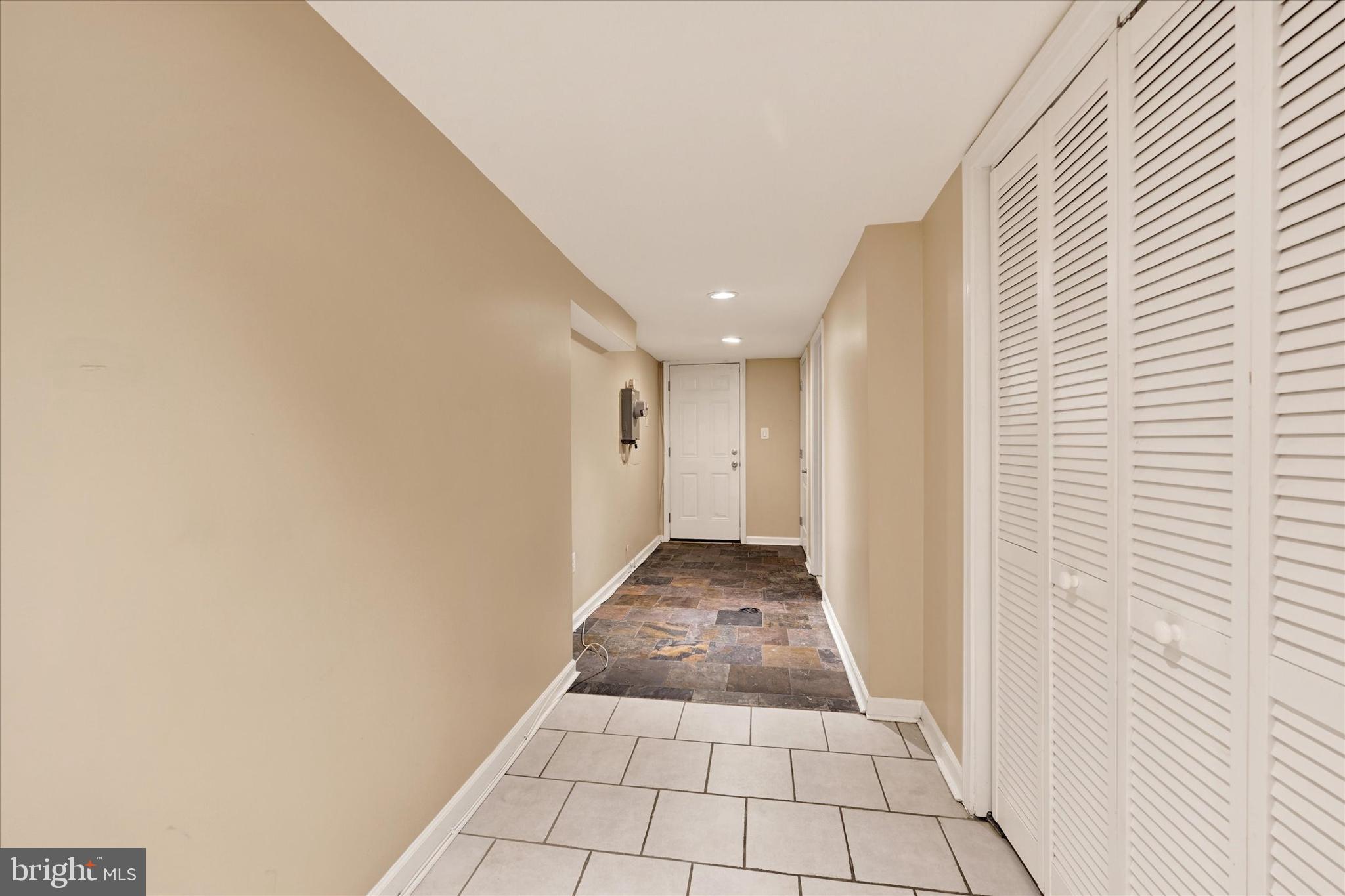 HOPKINS - Residential