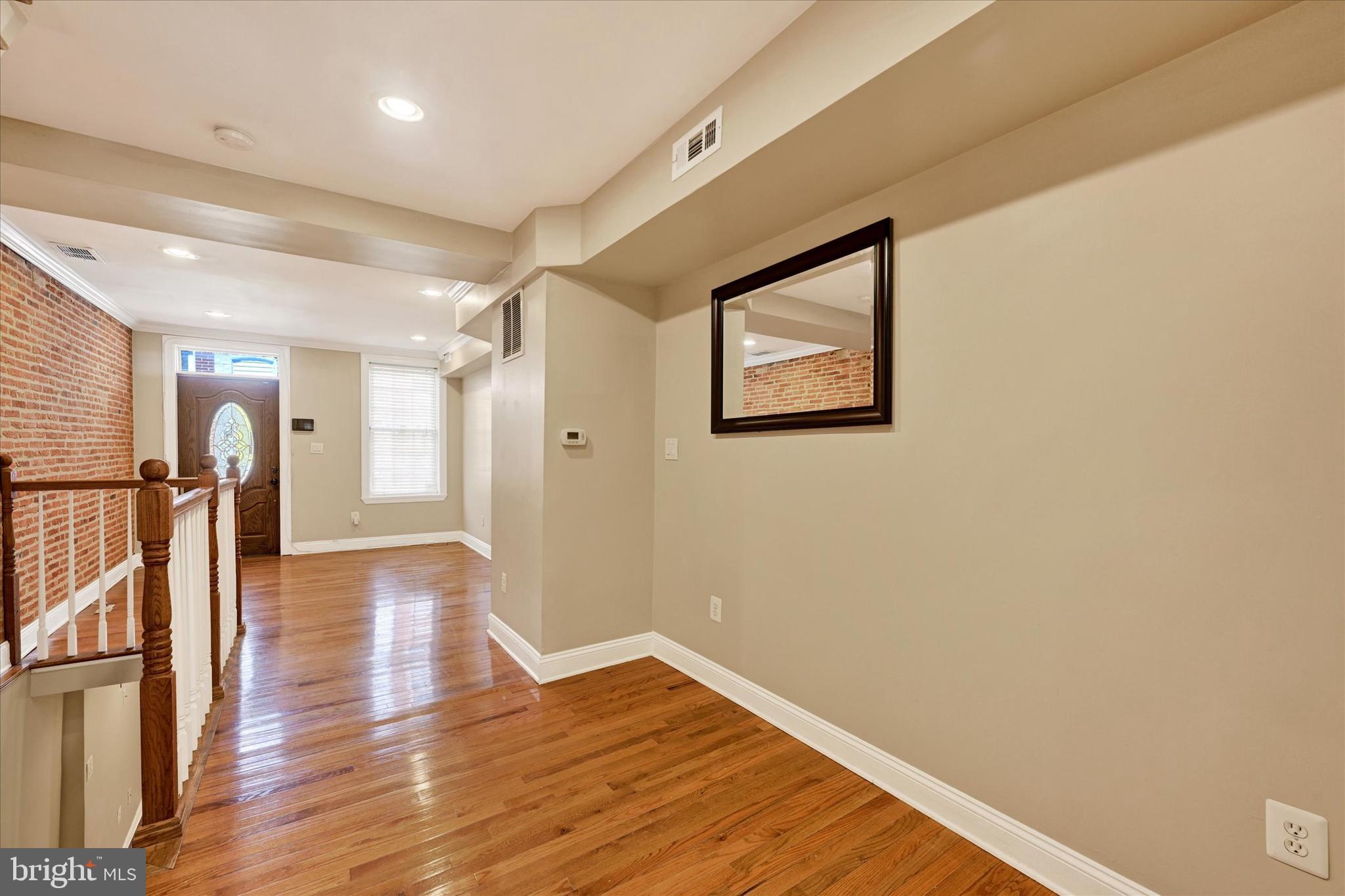 HOPKINS - Residential