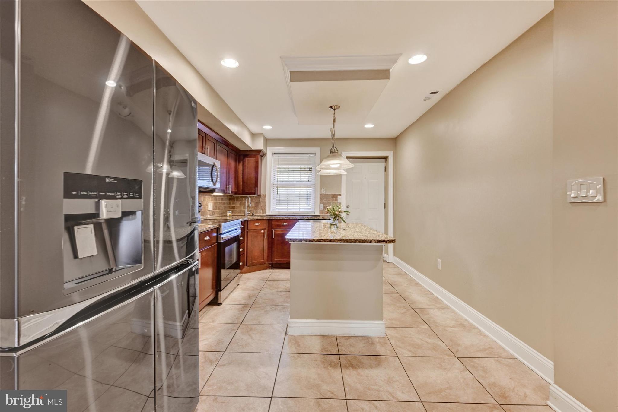 HOPKINS - Residential