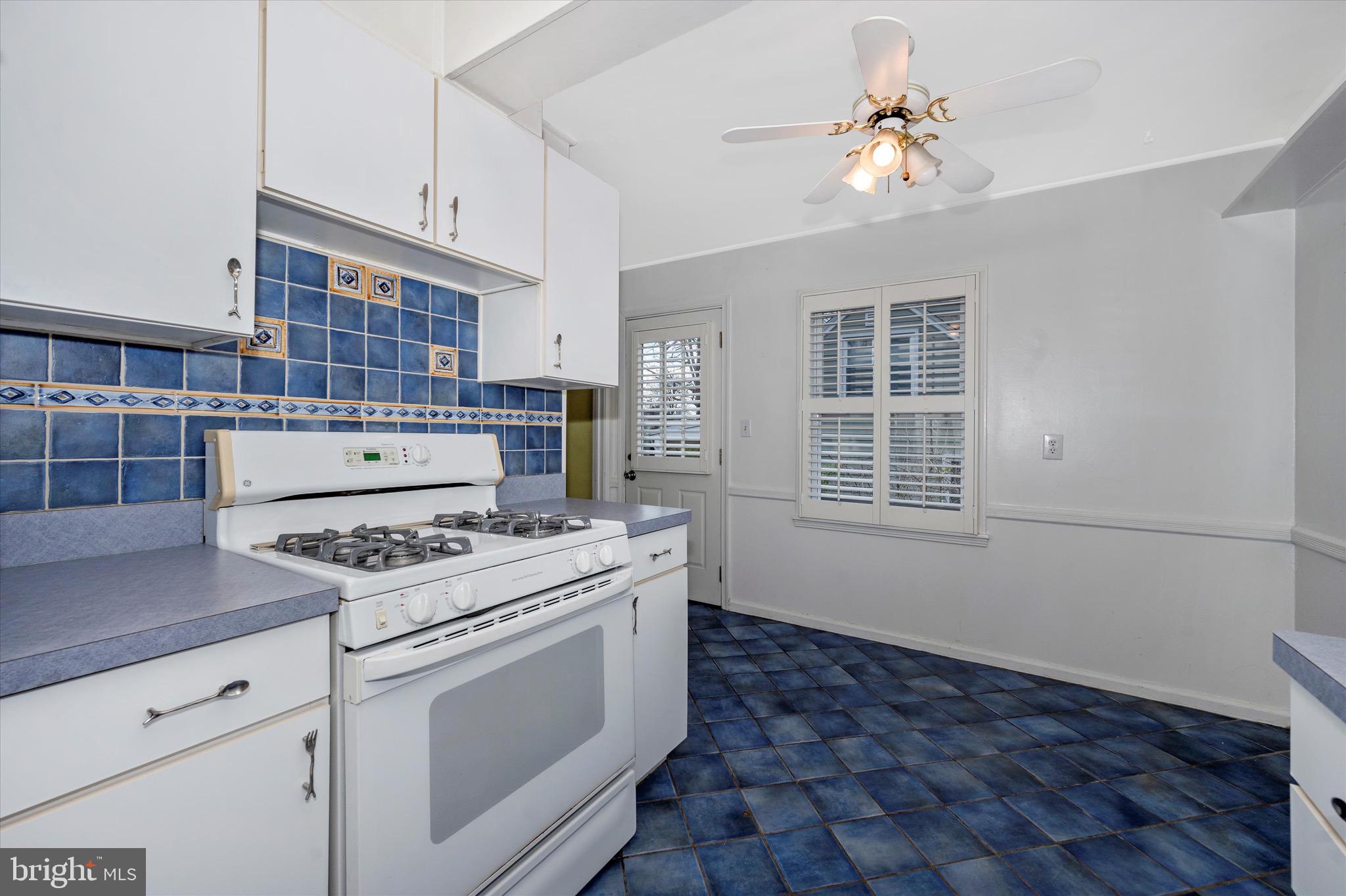 HOMEWOOD - Residential