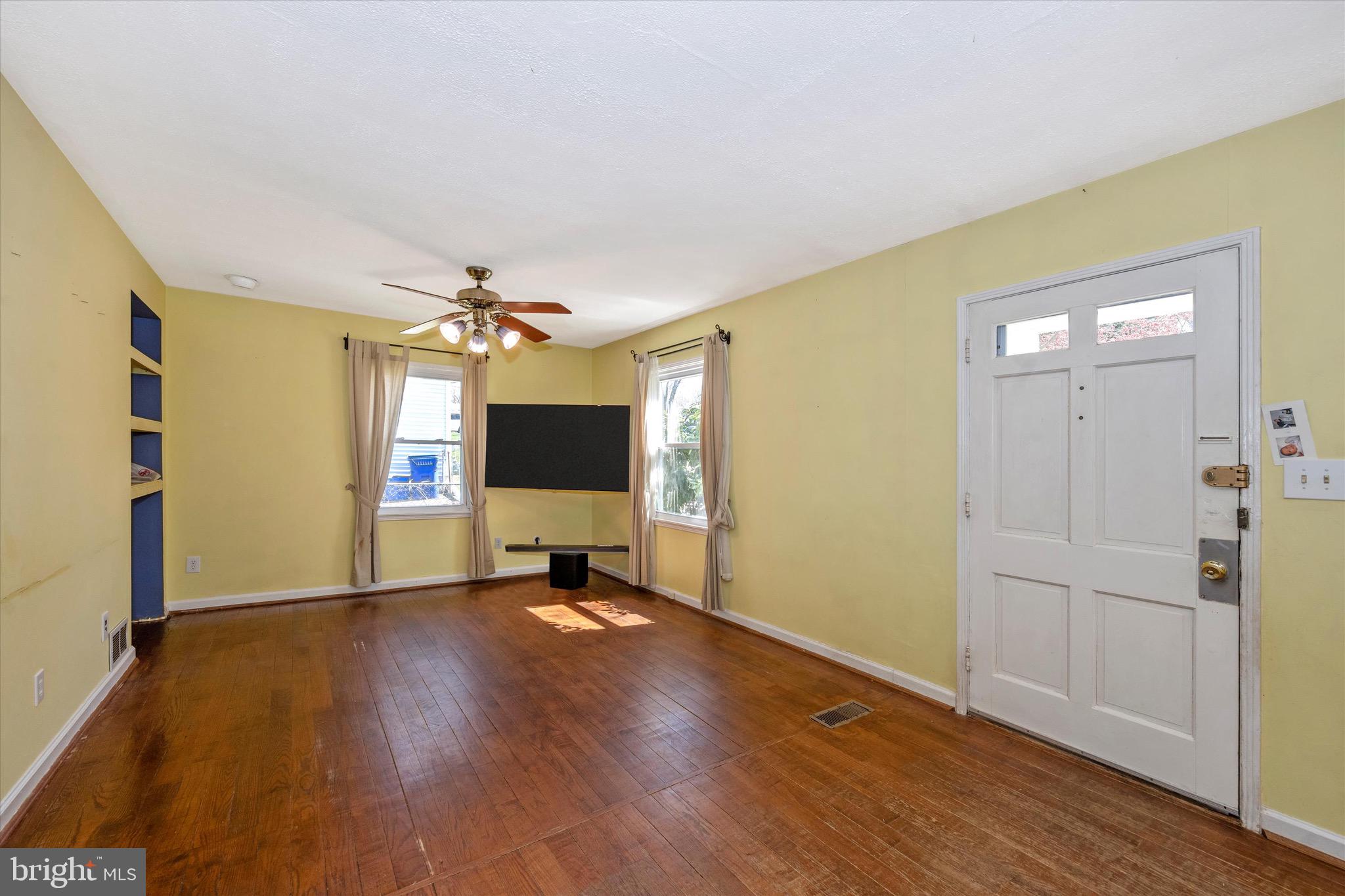 HOMEWOOD - Residential