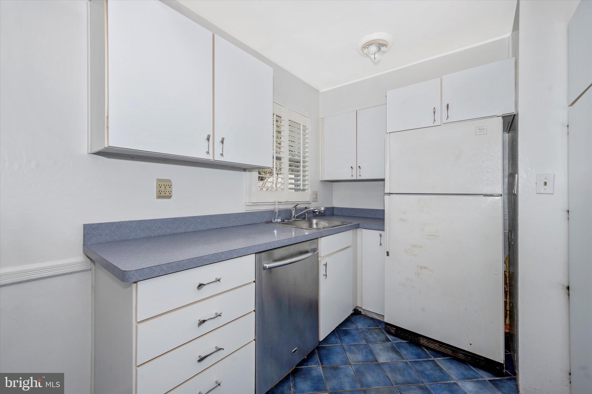 HOMEWOOD - Residential