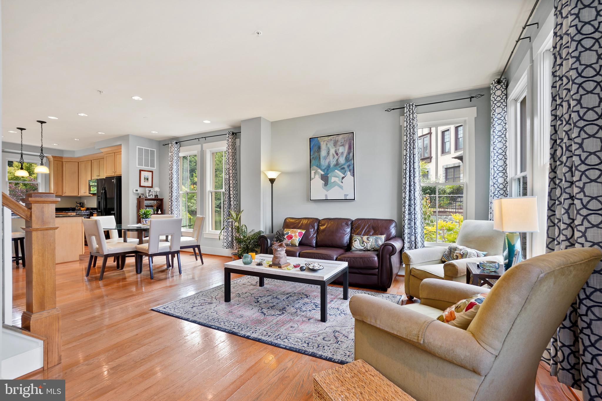 FOREST GLEN PARK - Residential