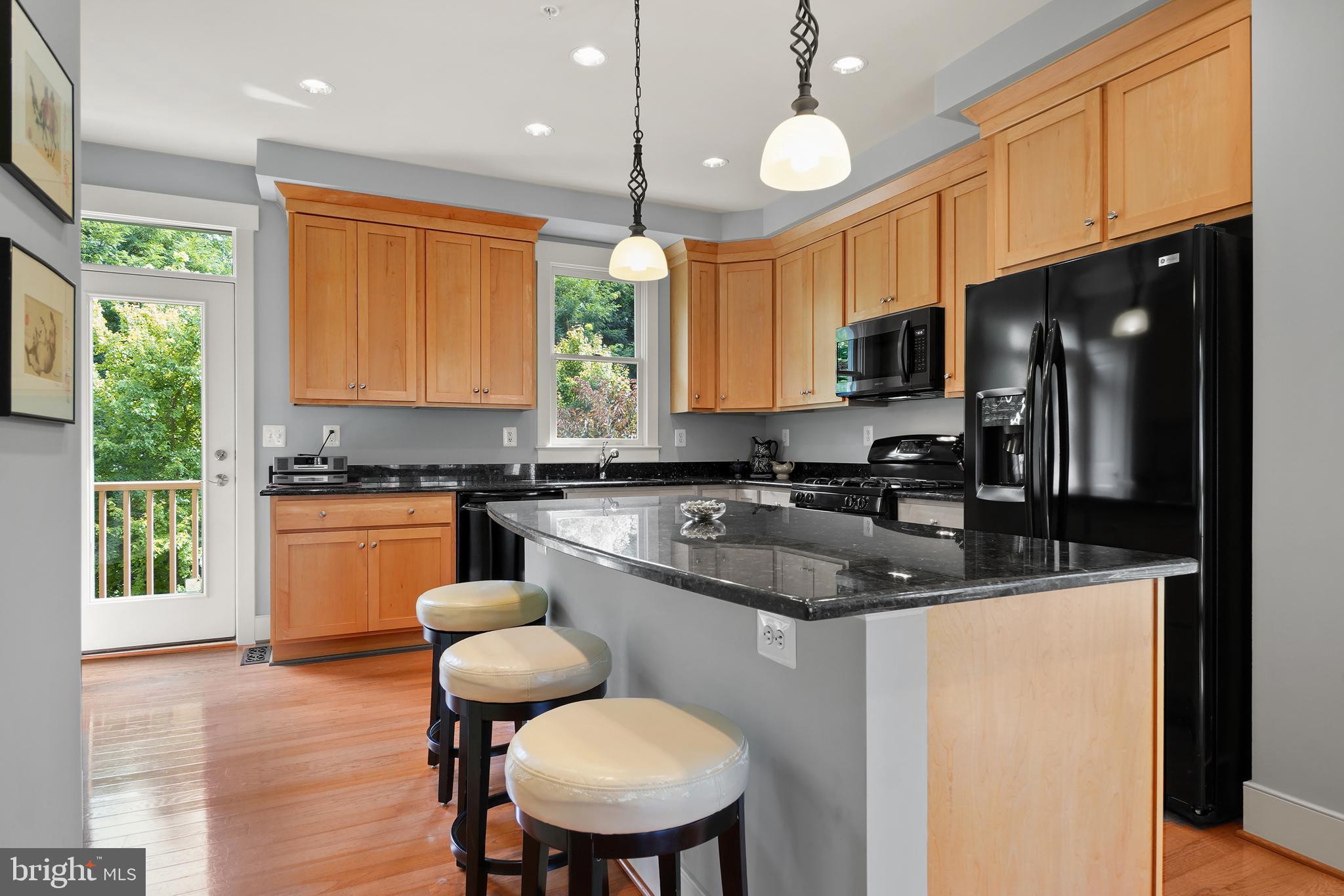 FOREST GLEN PARK - Residential