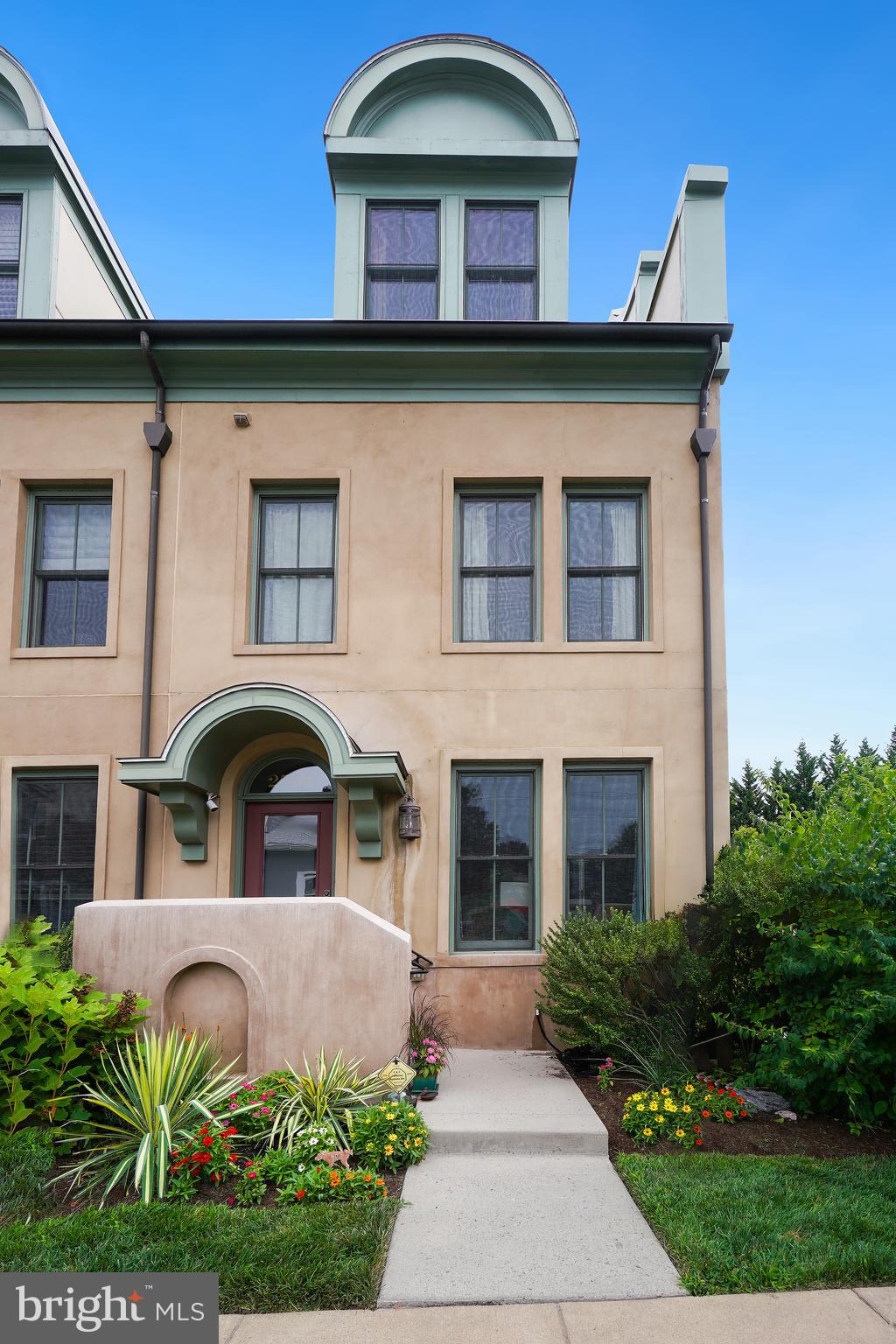 FOREST GLEN PARK - Residential