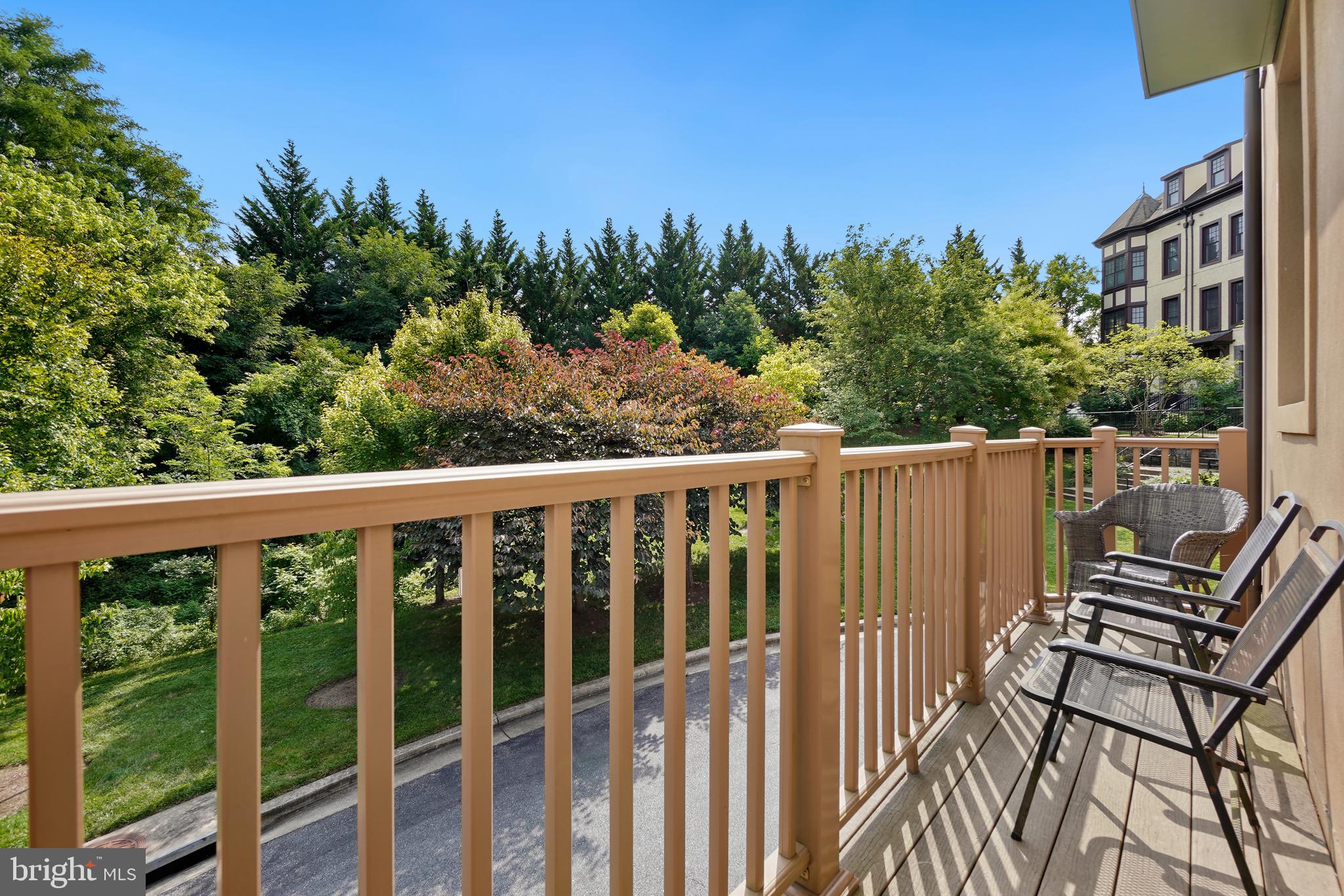 FOREST GLEN PARK - Residential