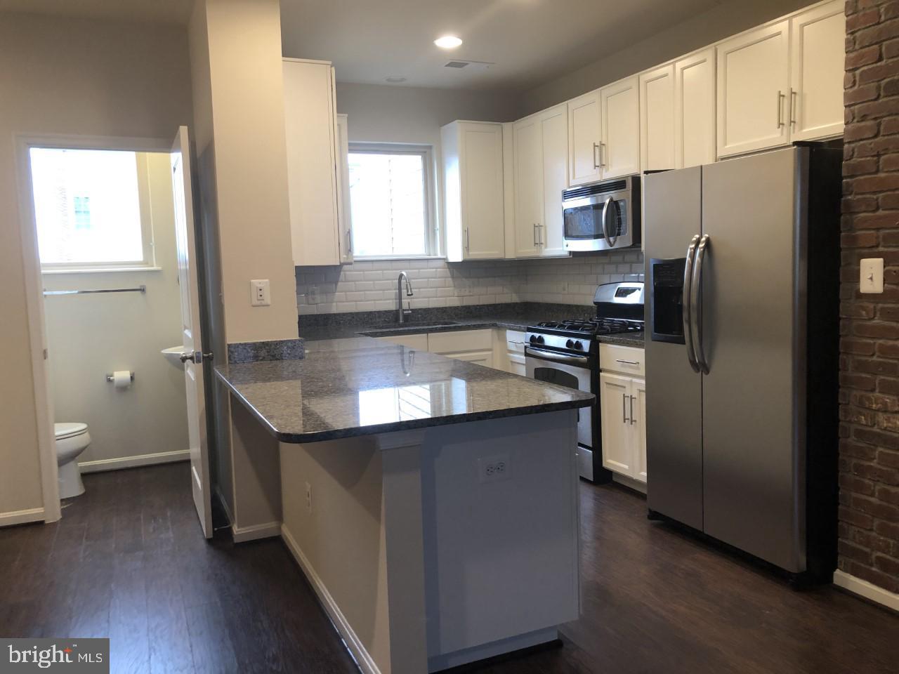 BRAMBLETON TOWN CENTER - Residential Lease