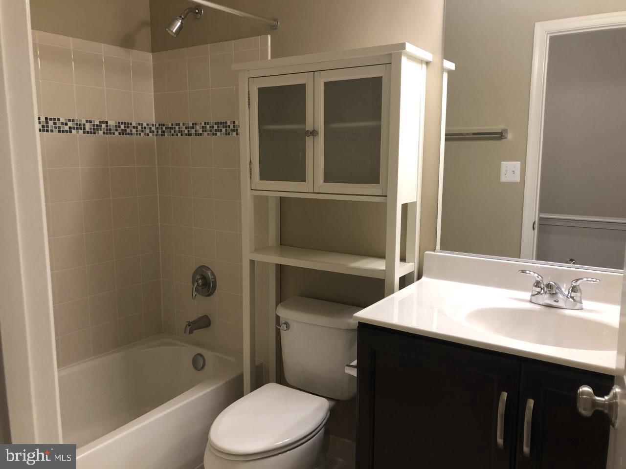 BRAMBLETON TOWN CENTER - Residential Lease