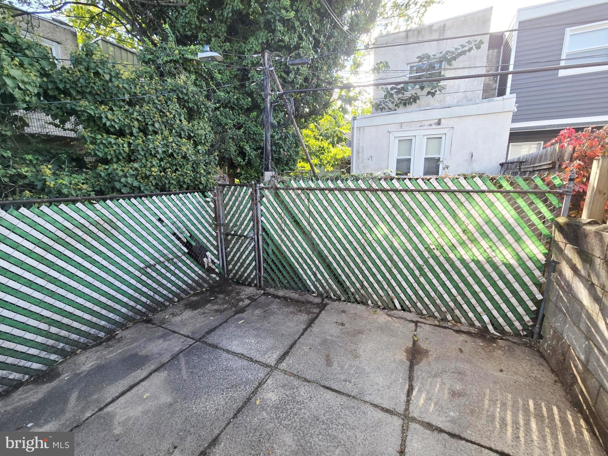 POINT BREEZE - Residential Lease