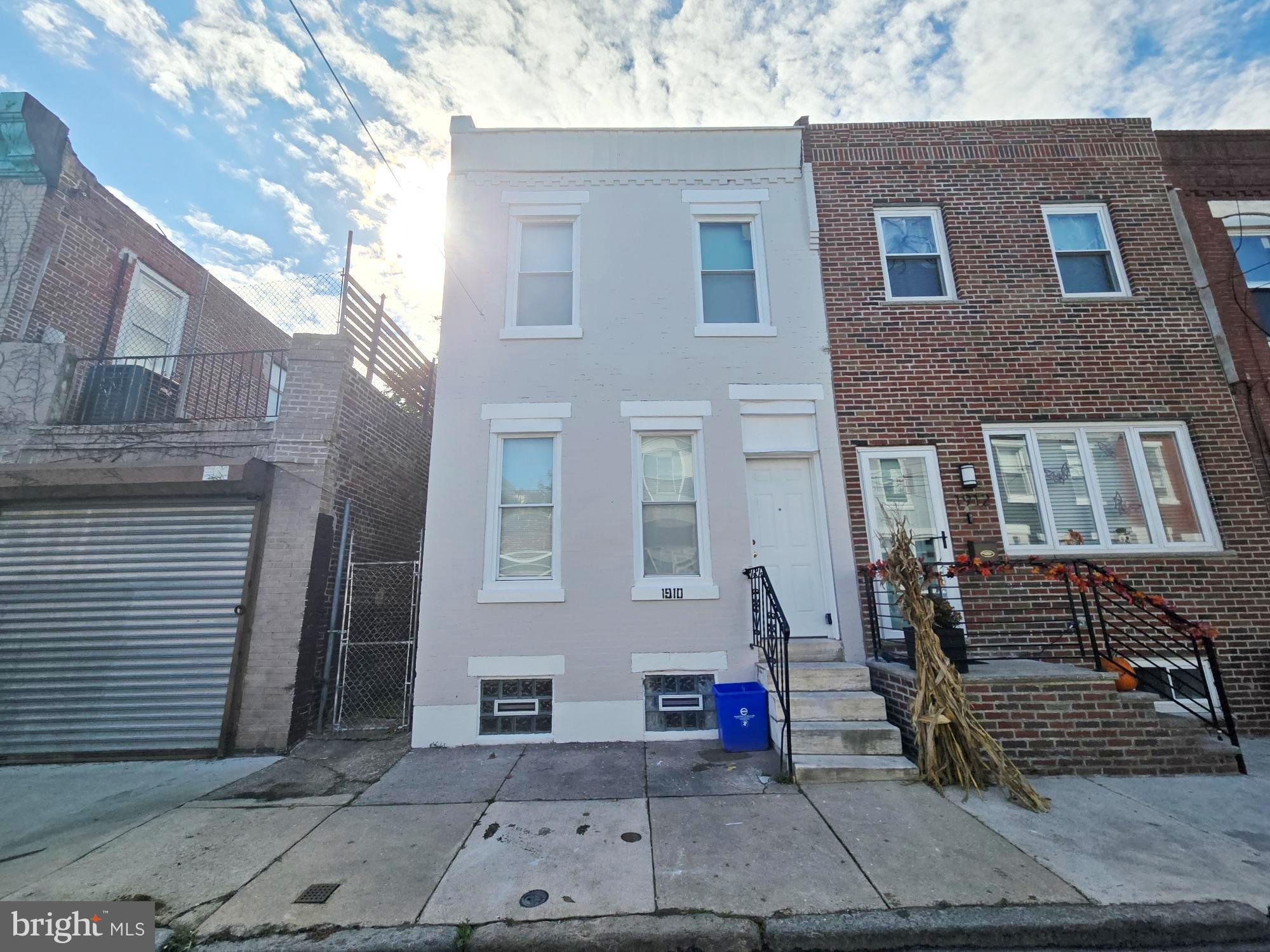 POINT BREEZE - Residential Lease