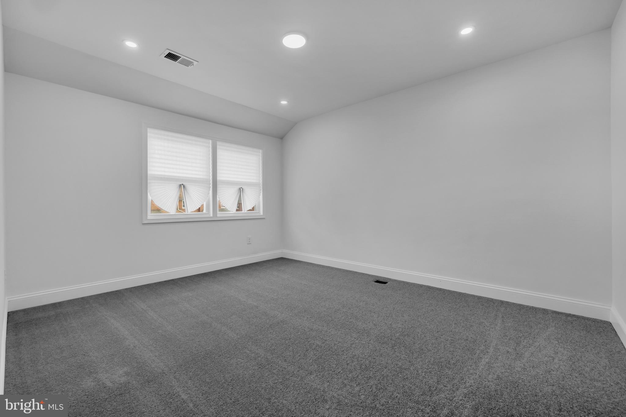 STONEWOOD-PENTWOOD-WINSTON - Residential