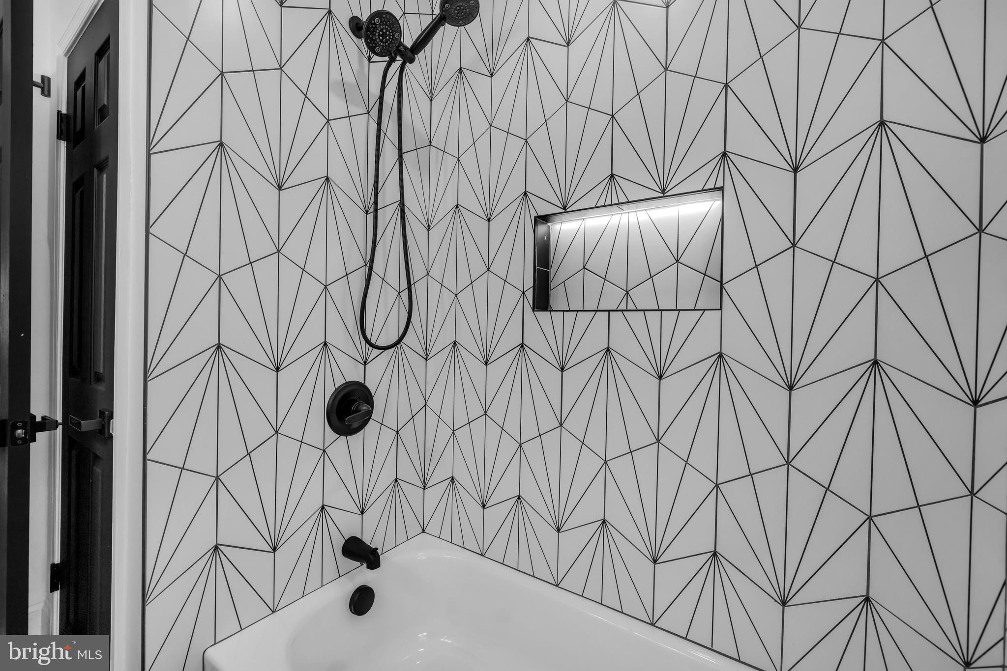 STONEWOOD-PENTWOOD-WINSTON - Residential