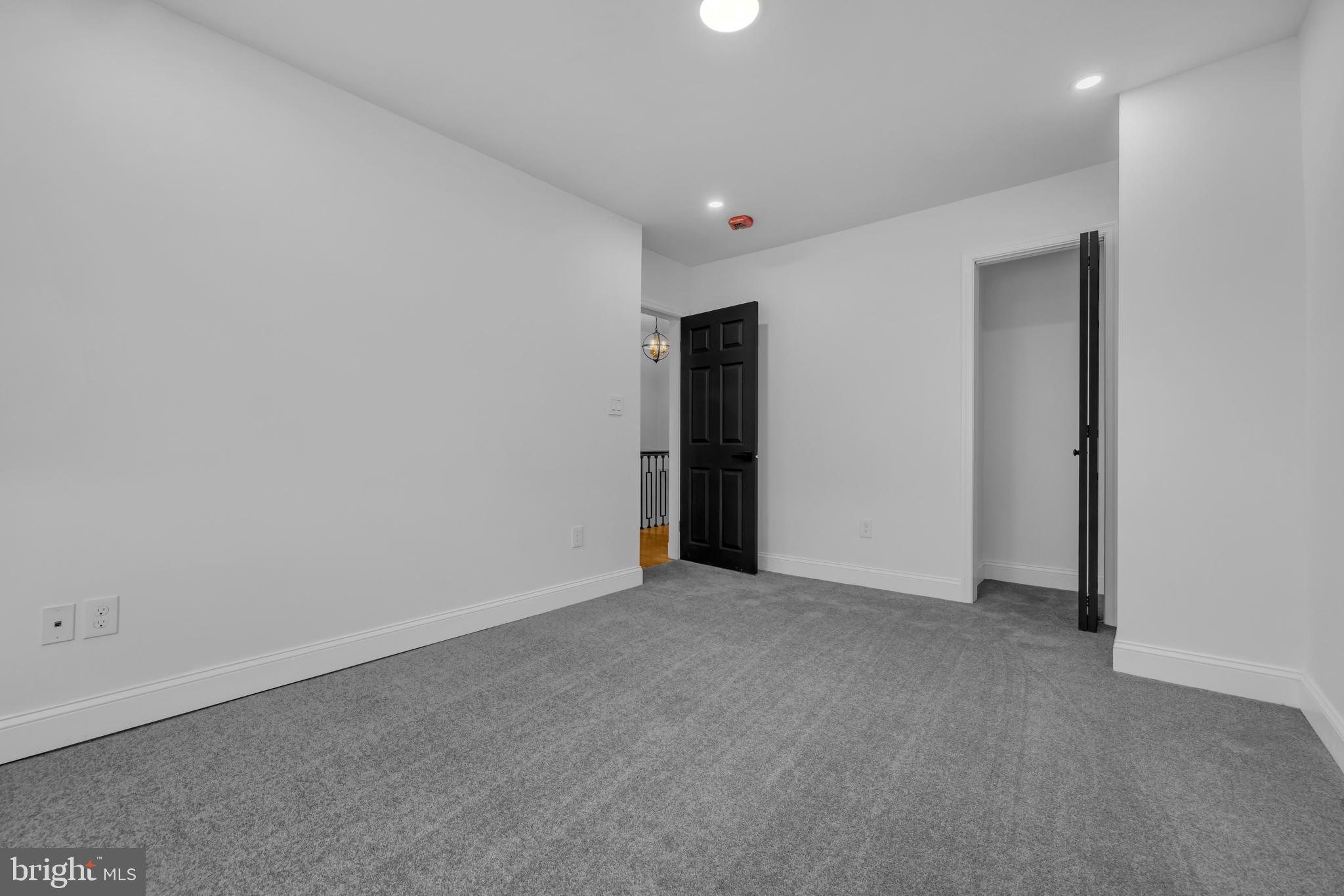 STONEWOOD-PENTWOOD-WINSTON - Residential