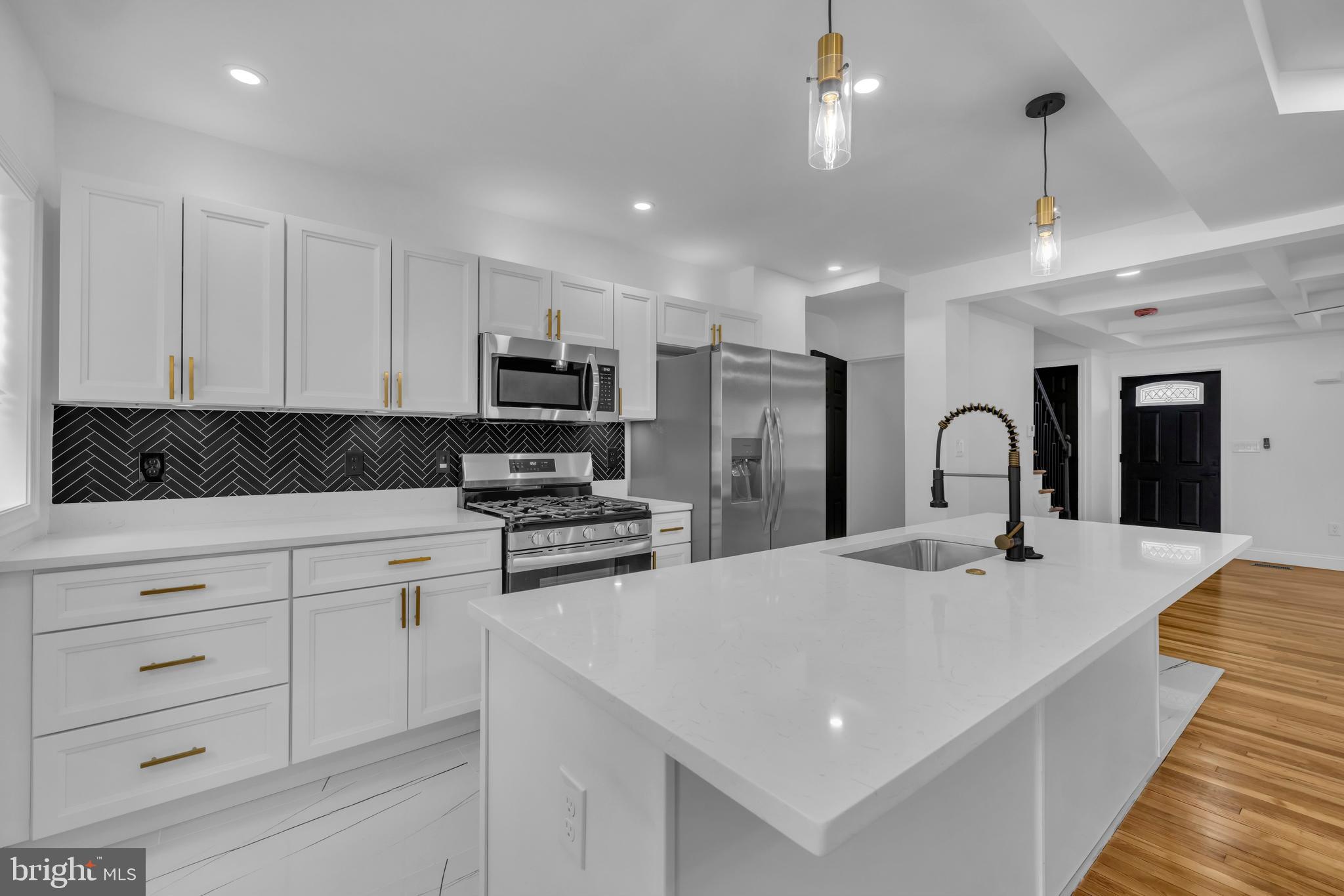 STONEWOOD-PENTWOOD-WINSTON - Residential