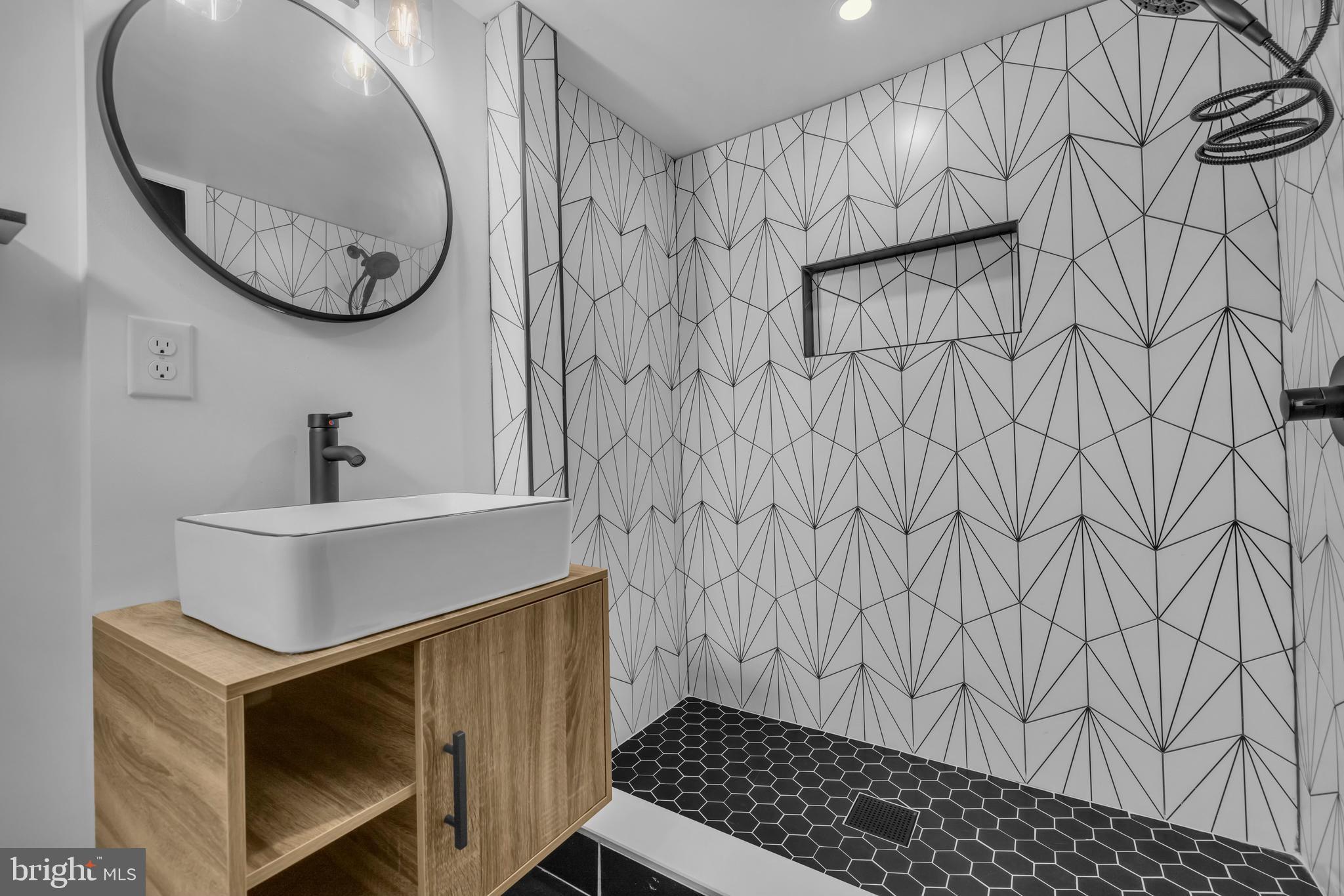 STONEWOOD-PENTWOOD-WINSTON - Residential