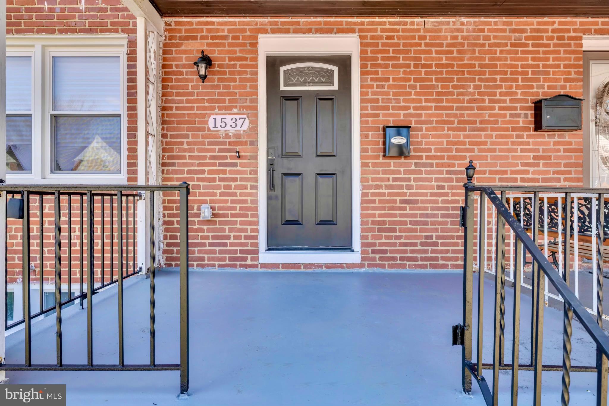 STONEWOOD-PENTWOOD-WINSTON - Residential