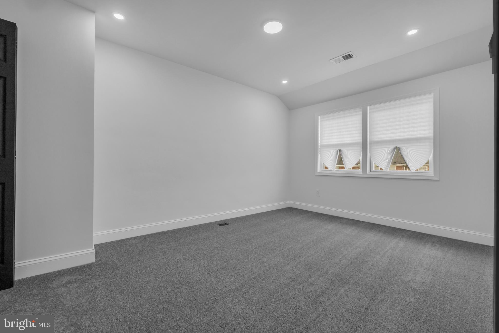 STONEWOOD-PENTWOOD-WINSTON - Residential