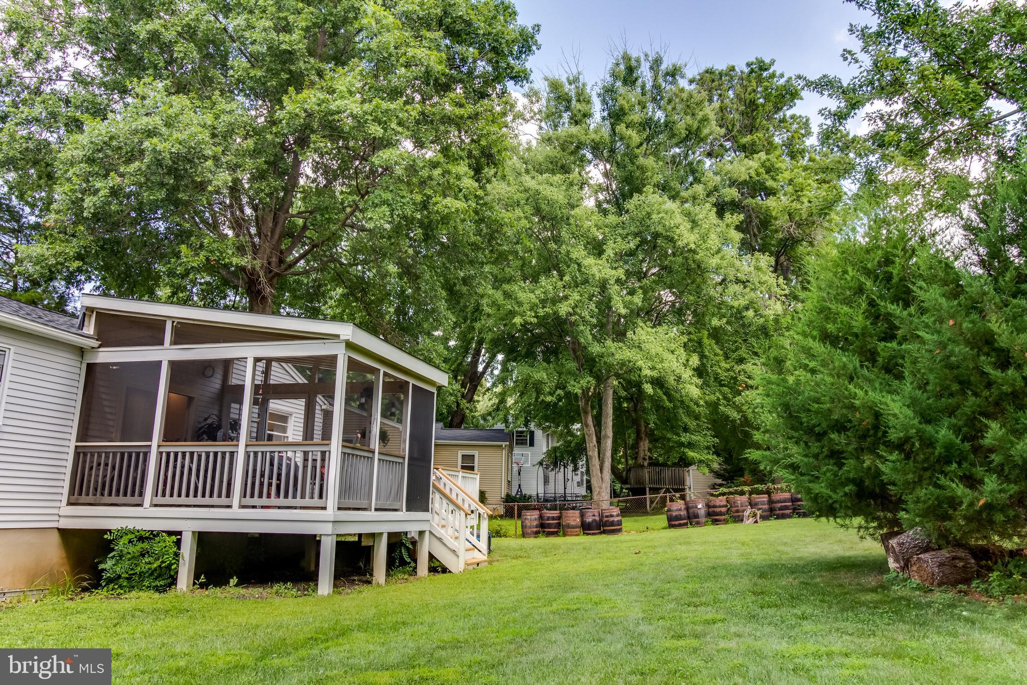 DUNN LORING WOODS - Residential