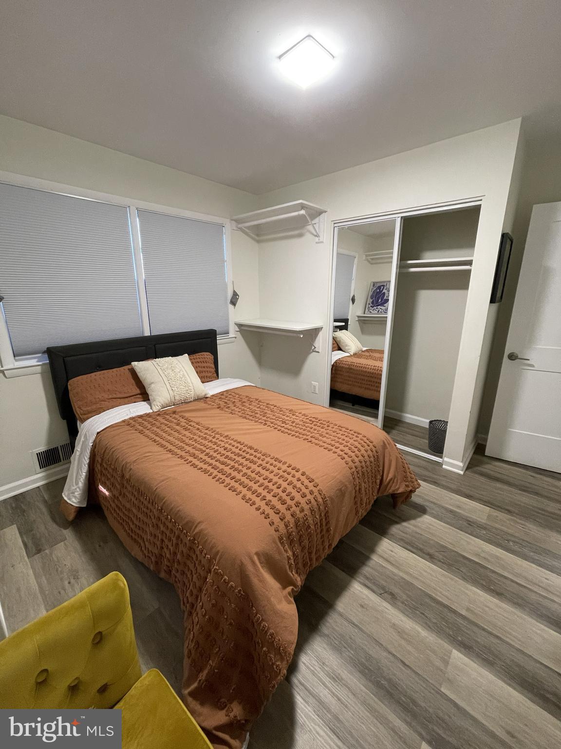 DUNN LORING WOODS - Residential