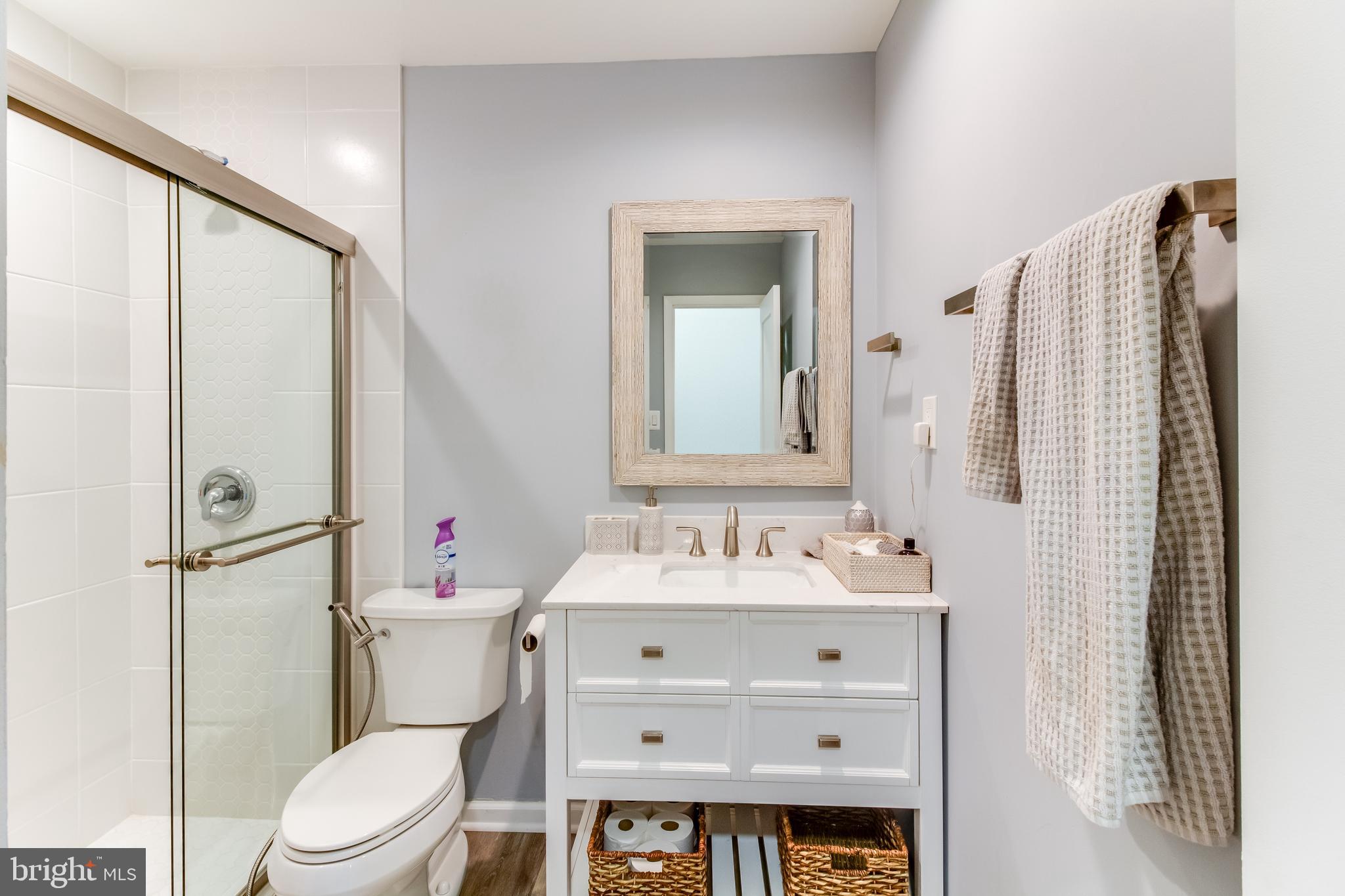 DUNN LORING WOODS - Residential