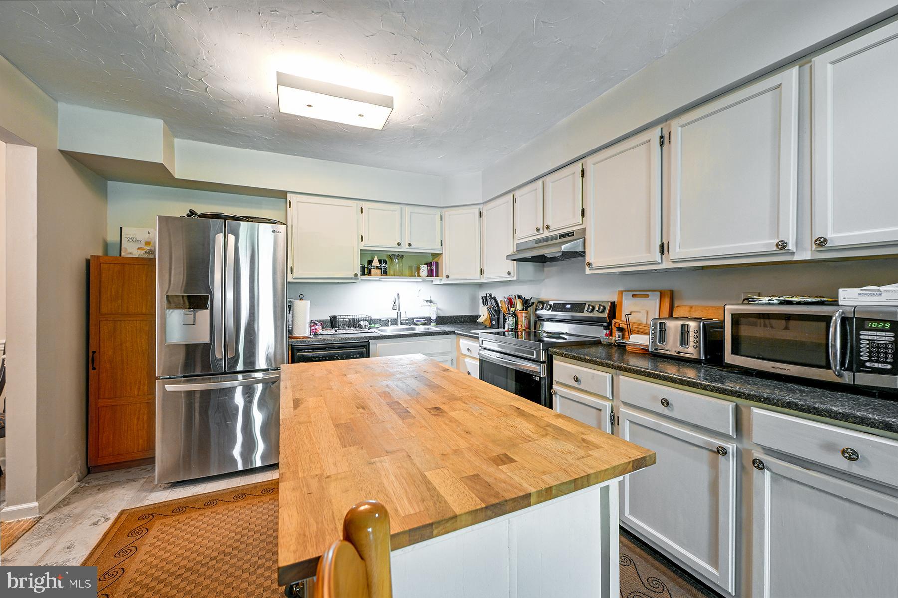 123 PROVIDENCE FORGE ROAD