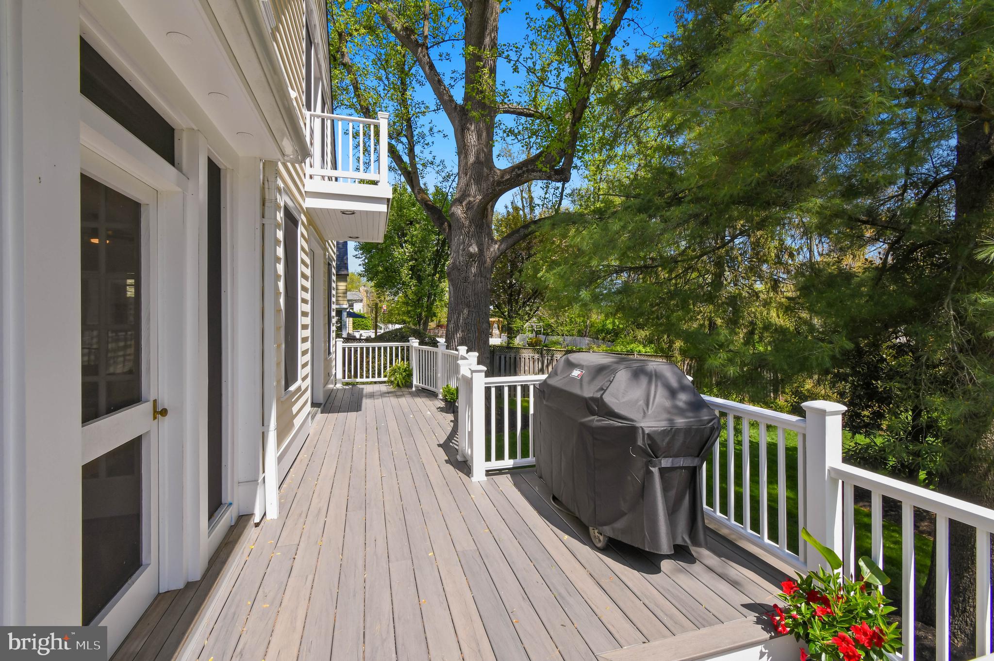 BROADMONT - Residential