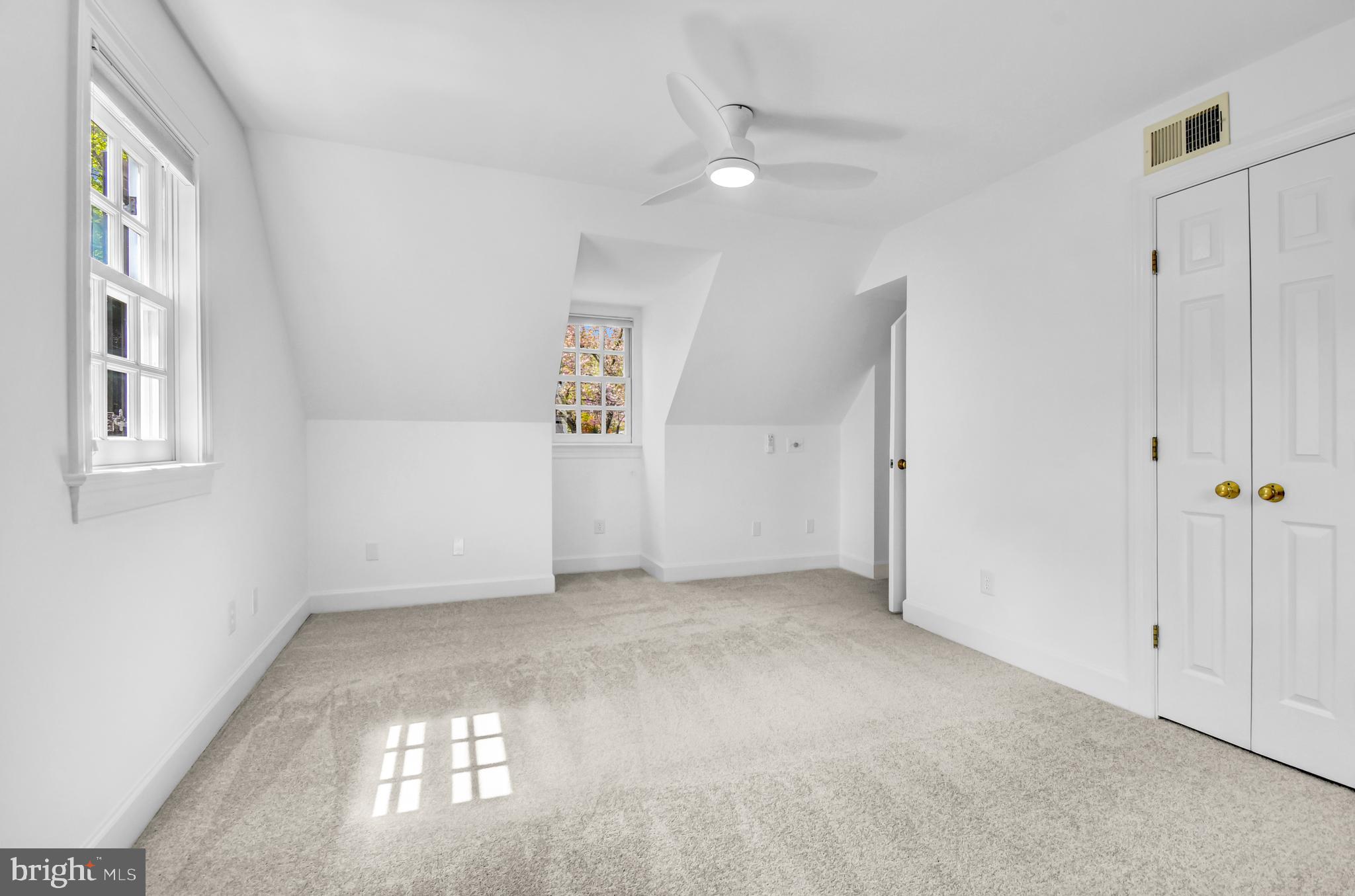 BROADMONT - Residential