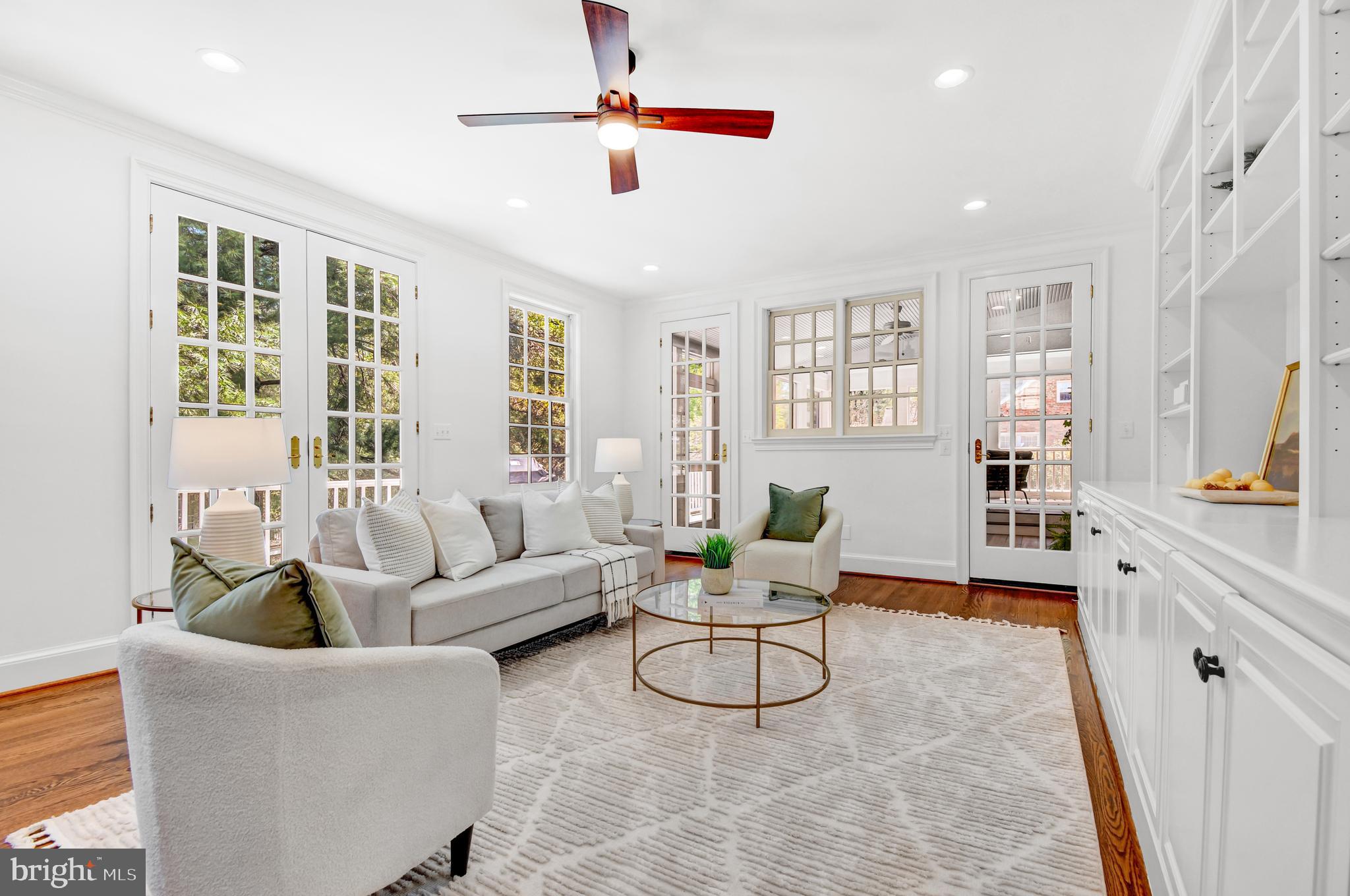 BROADMONT - Residential