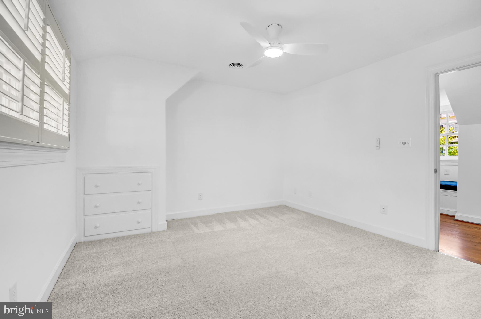 BROADMONT - Residential