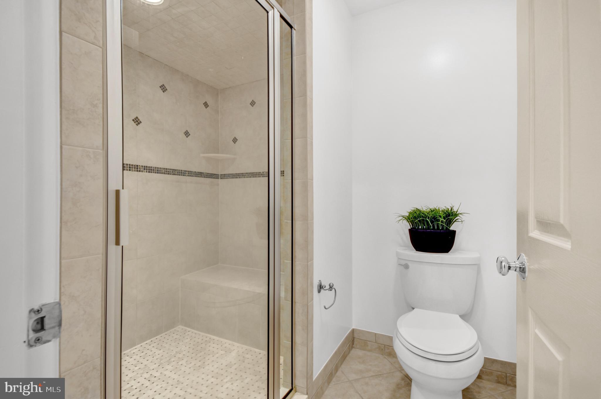 BROADMONT - Residential