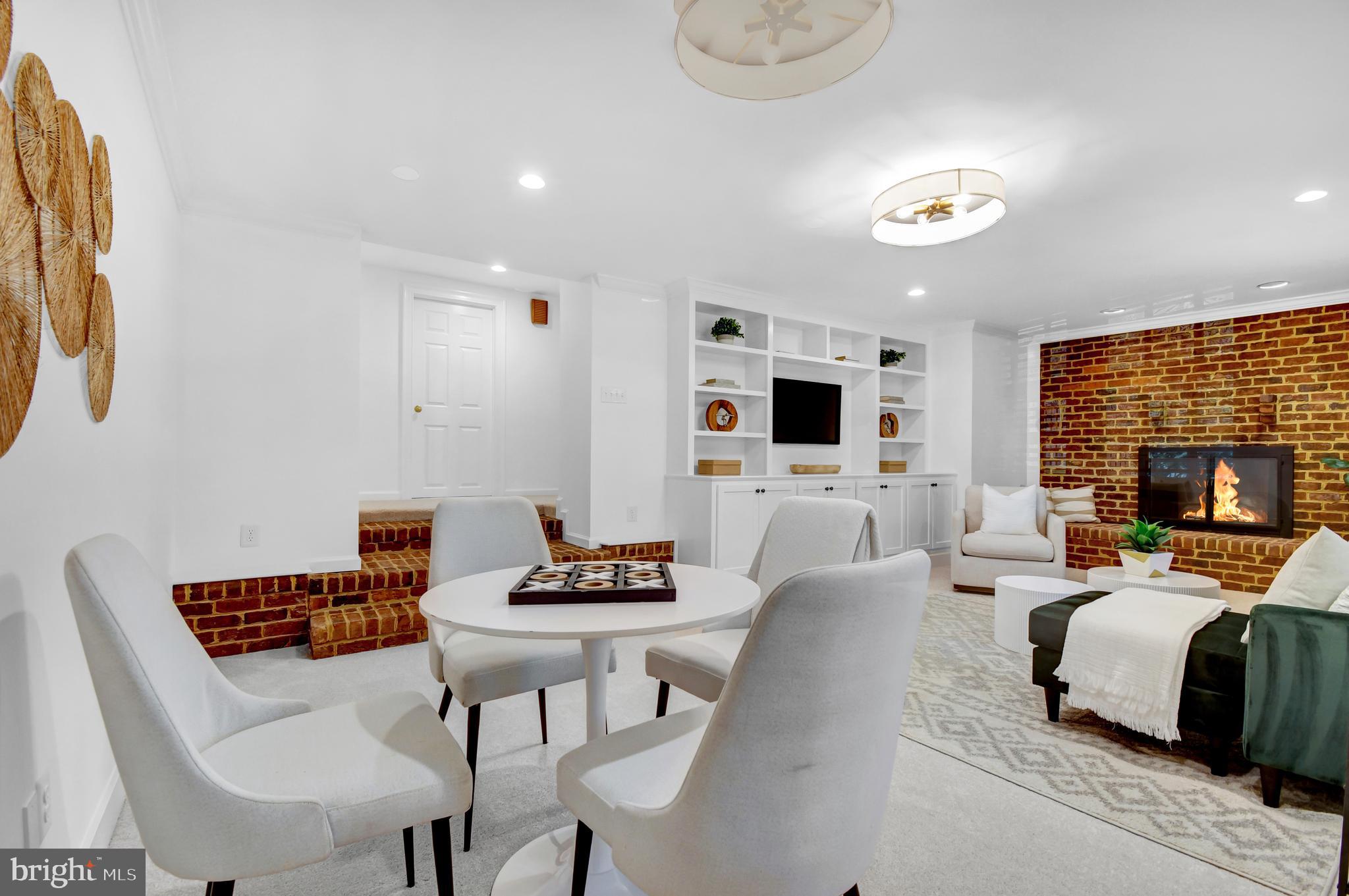 BROADMONT - Residential